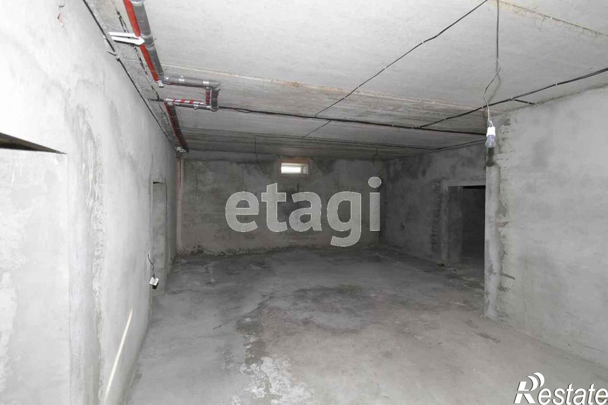 Купить дачу, дом, коттедж за 15 200 000 рублей на Петровская, 10