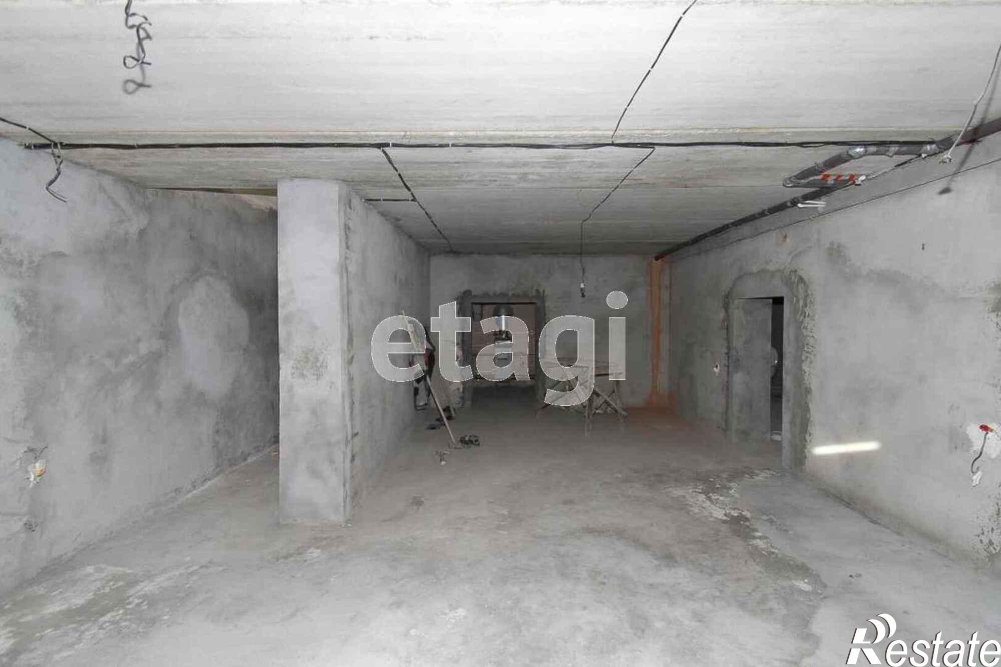 Купить дачу, дом, коттедж за 15 200 000 рублей на Петровская, 10