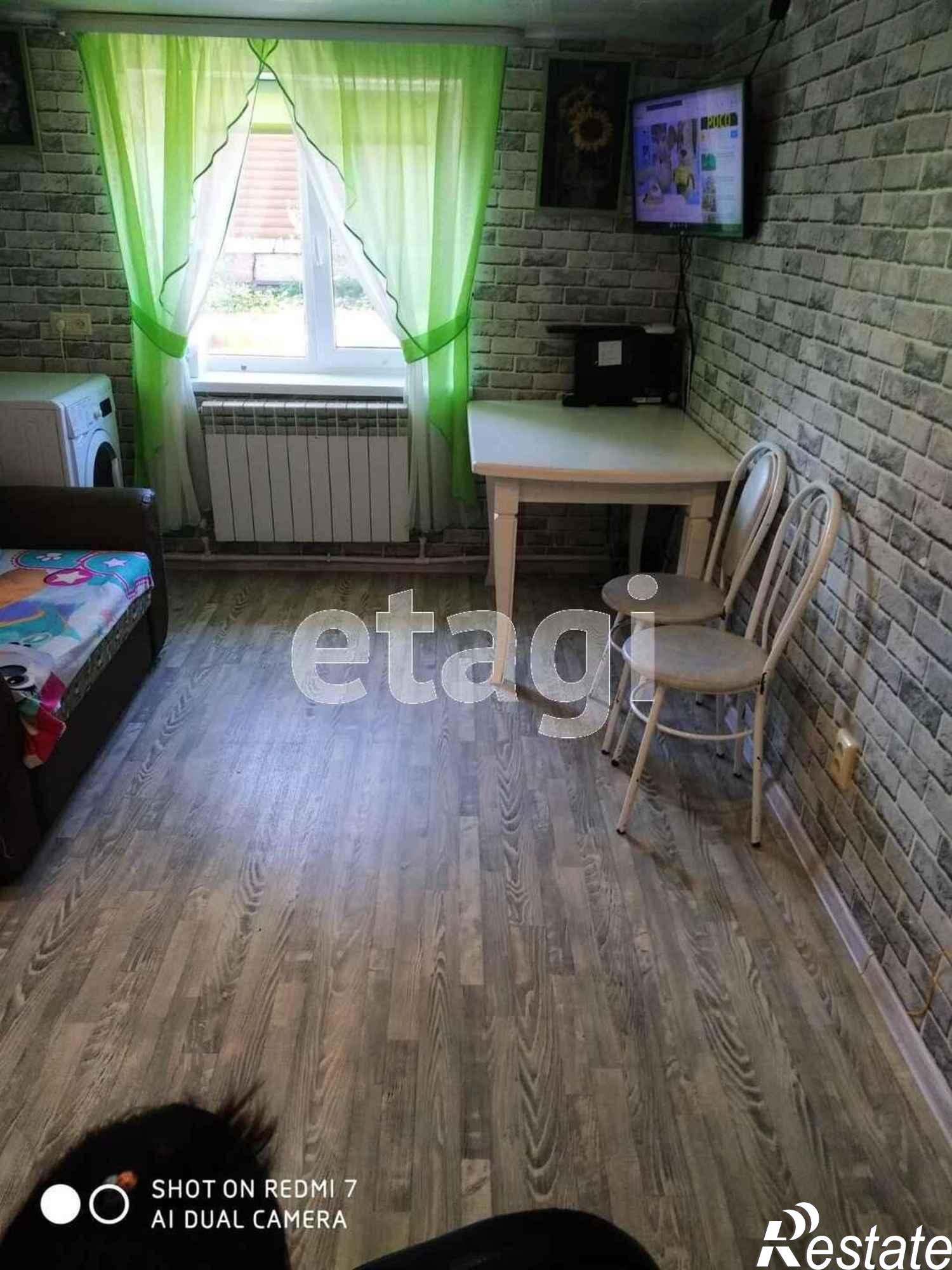 Купить дачу, дом, коттедж за 9 000 000 рублей на 7-й Степной пер., 71