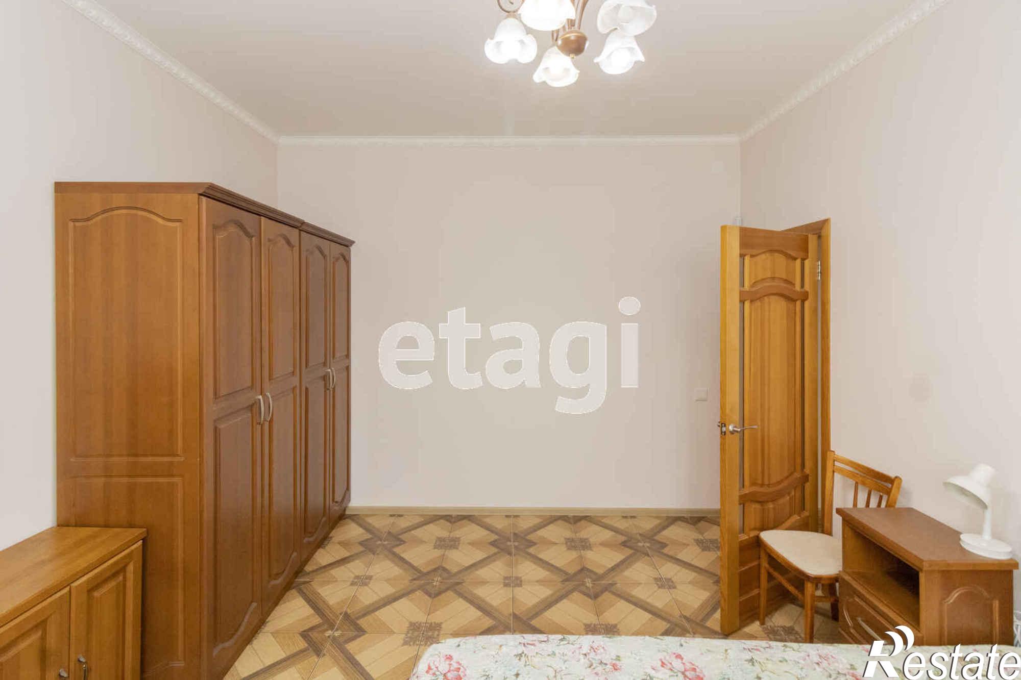 Купить дачу, дом, коттедж за 36 800 000 рублей на Димитрова, 37