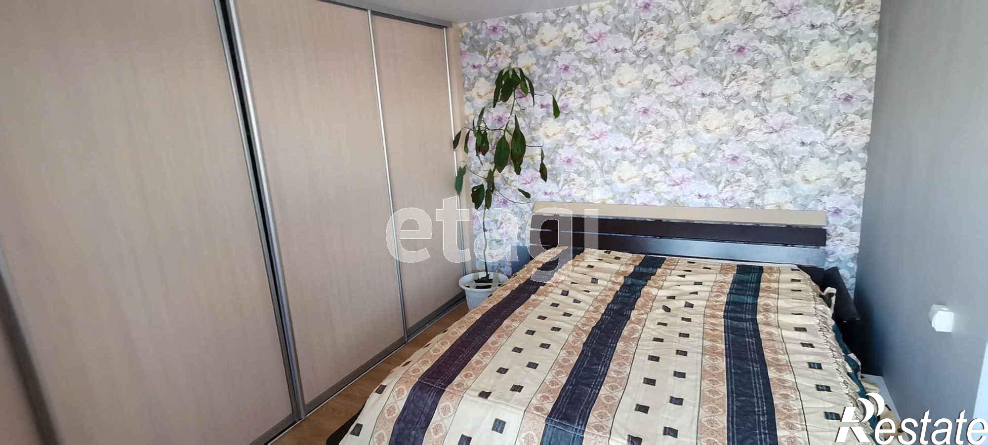 Купить дачу, дом, коттедж за 10 000 000 рублей на Толбинская, 34а