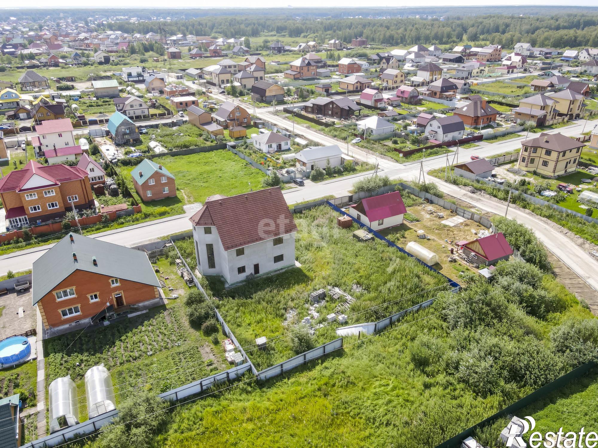 Купить дачу, дом, коттедж за 9 900 000 рублей на Ноябрьская, 21