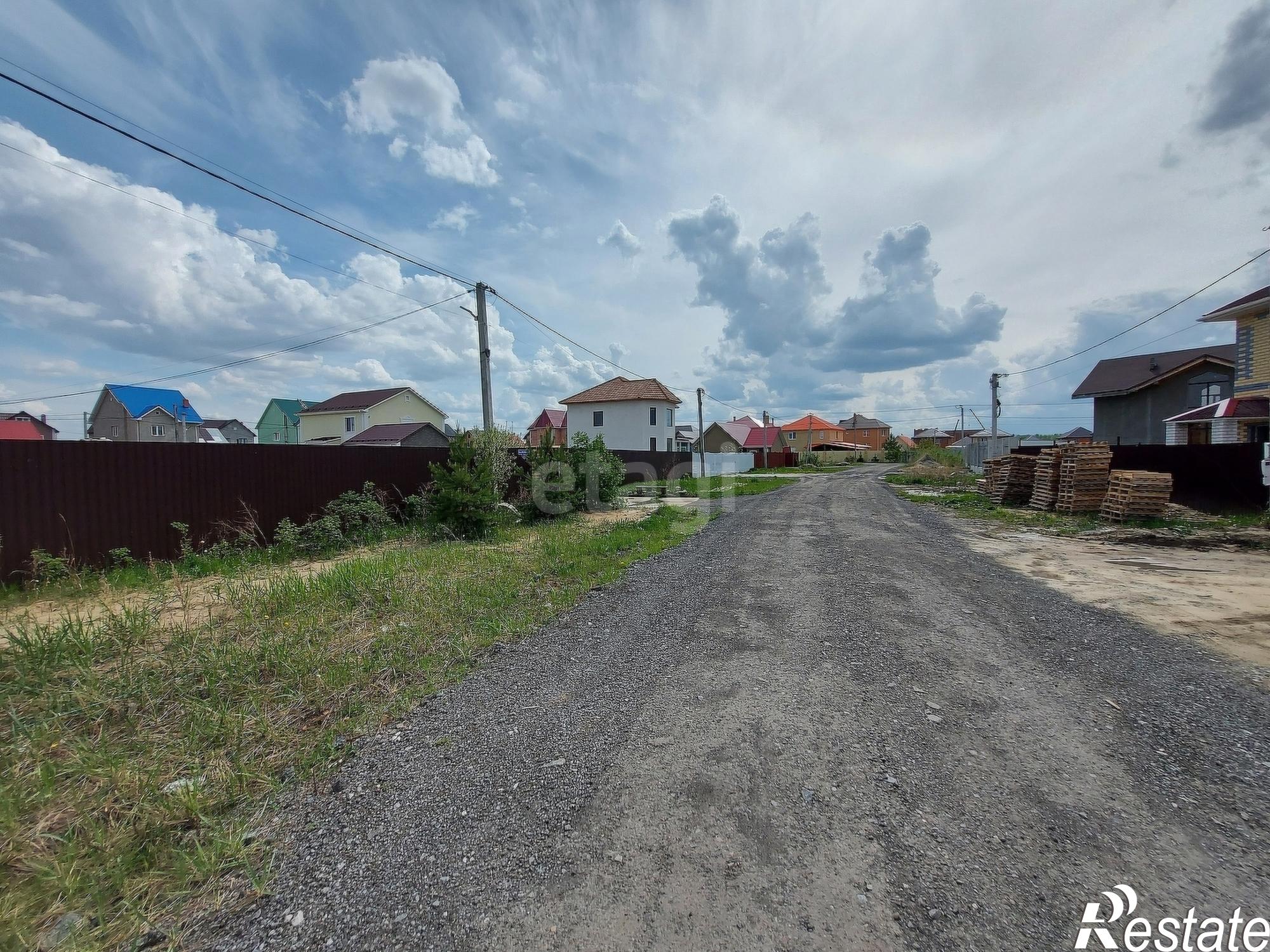 Купить дачу, дом, коттедж за 15 000 000 рублей на Стрелковый пр., 10 к1