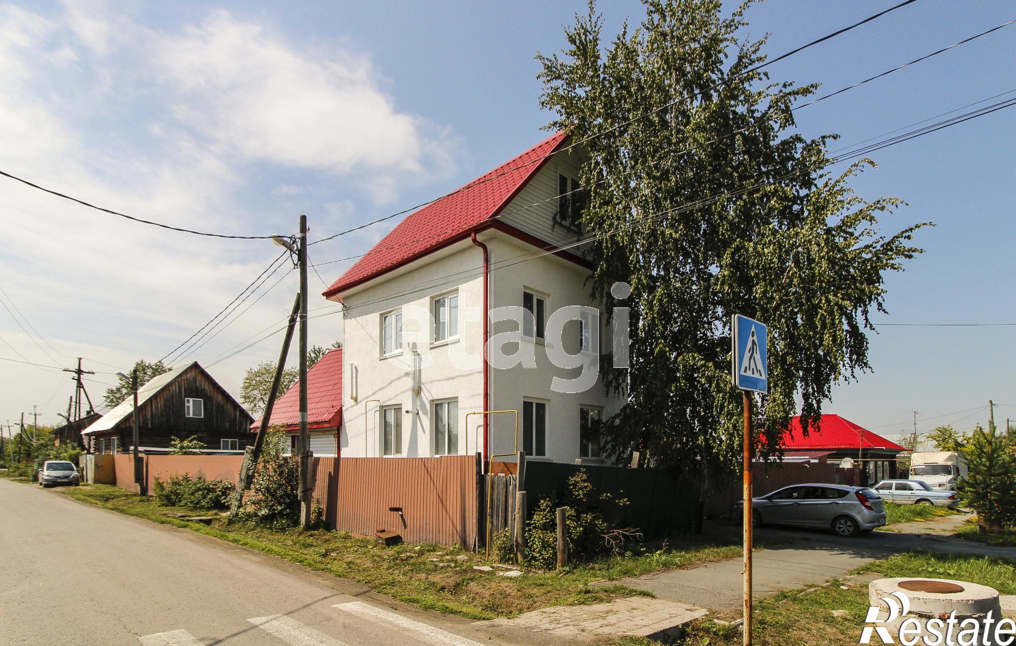 Купить дачу, дом, коттедж за 11 998 000 рублей на Саратовская, 1