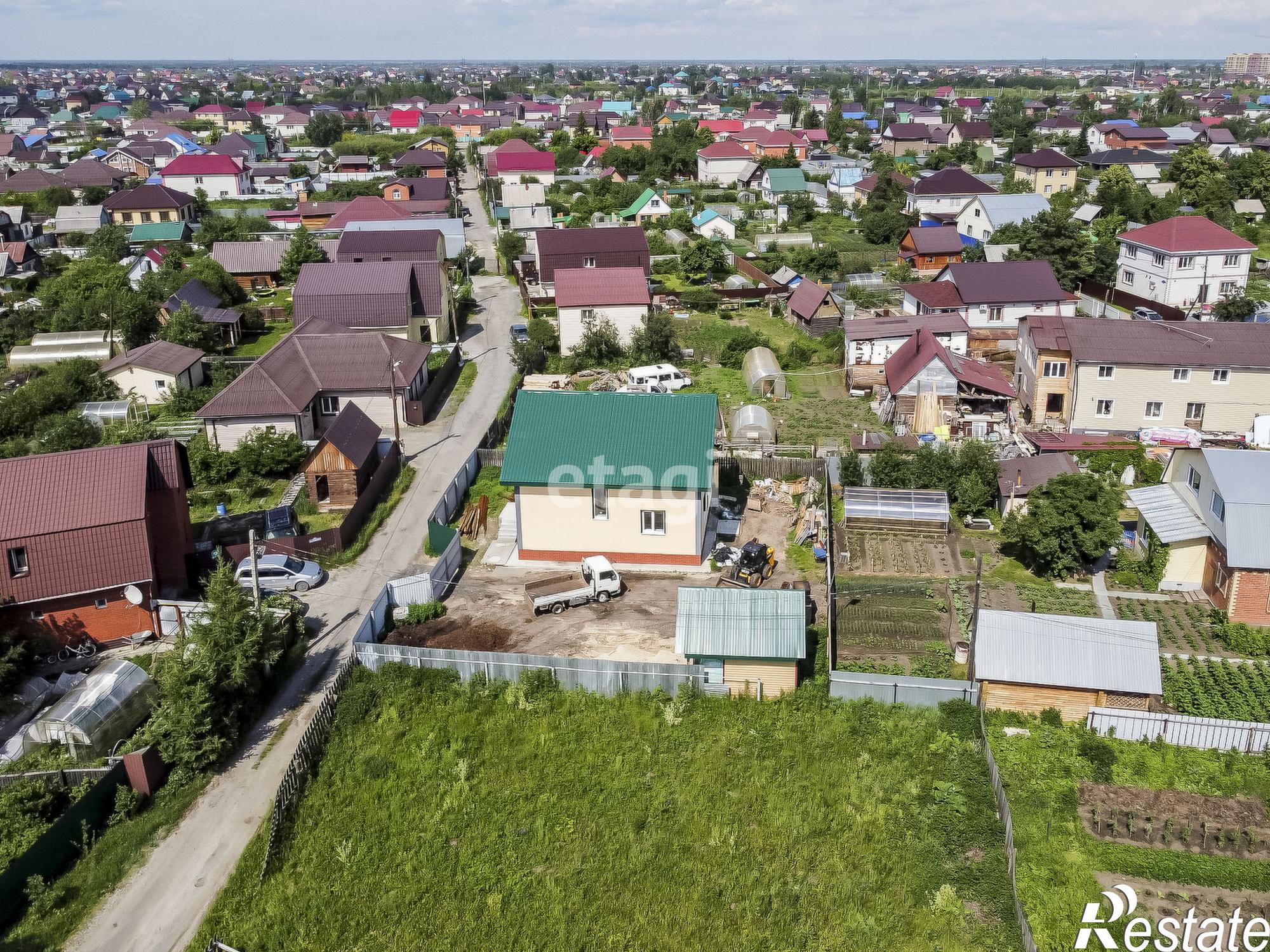 Купить дачу, дом, коттедж за 8 200 000 рублей на Ракетный пер.,