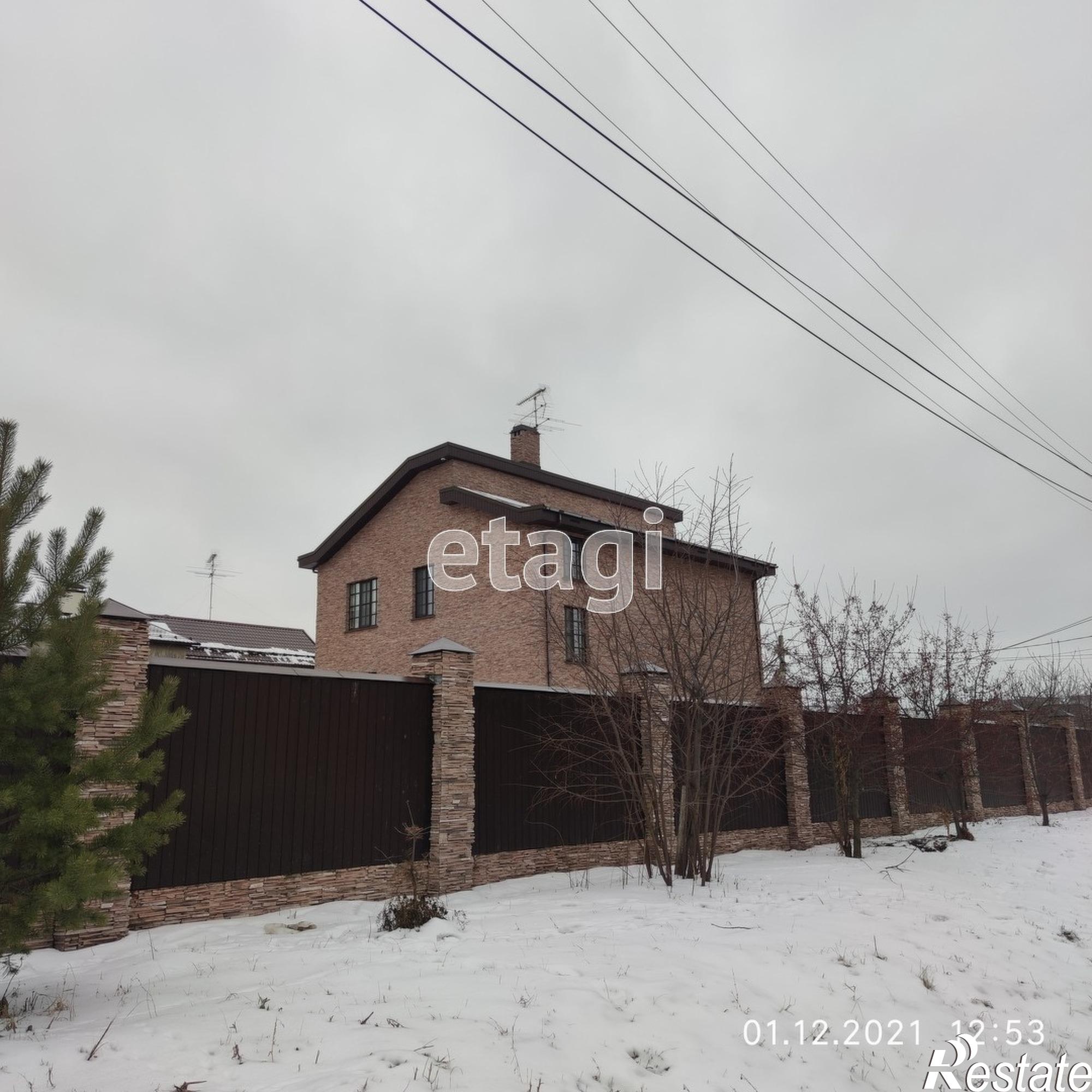 Купить дачу, дом, коттедж за 24 000 000 рублей на Юганская,