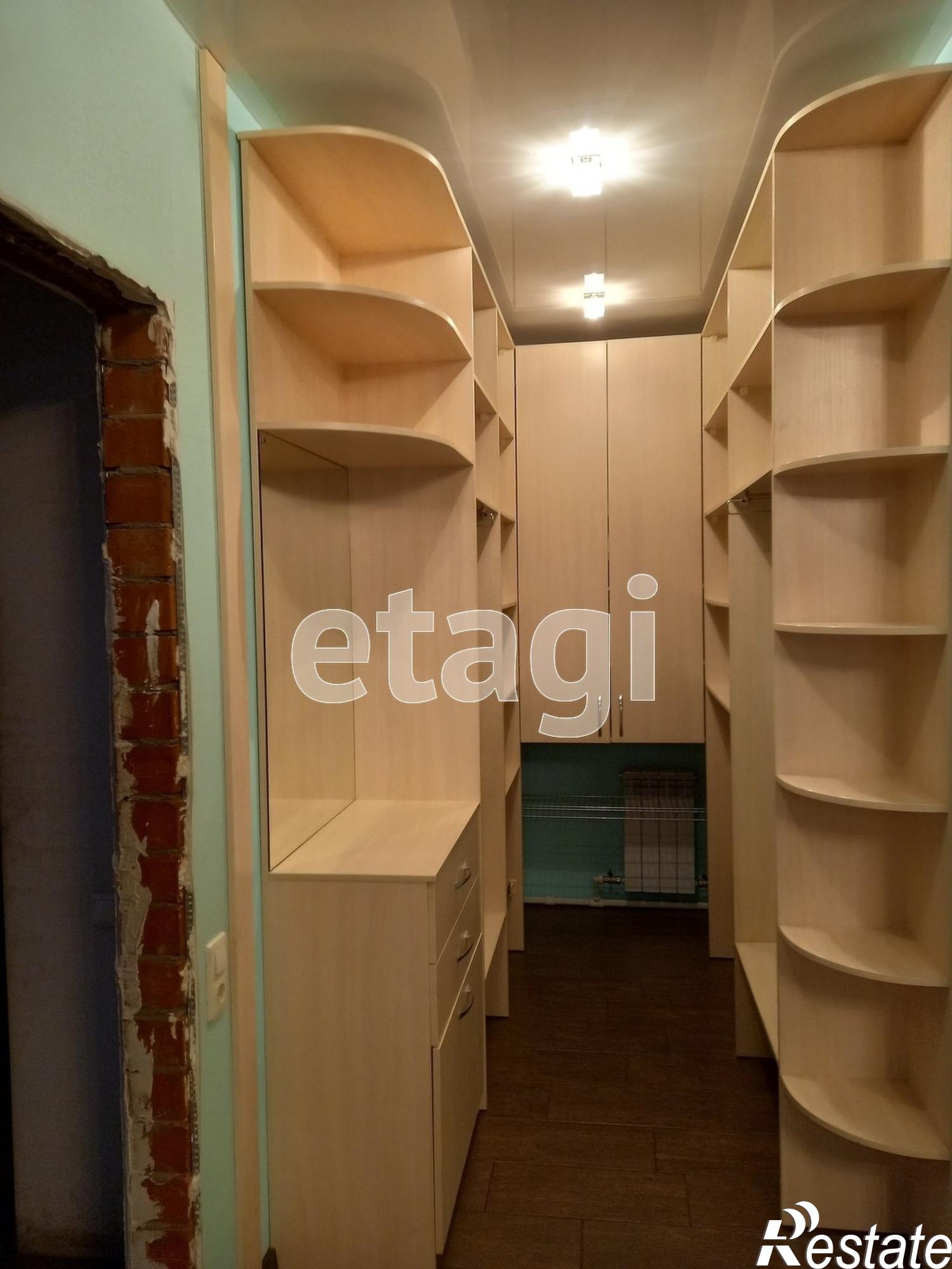 Купить дачу, дом, коттедж за 10 500 000 рублей на Магнитогорская, 23