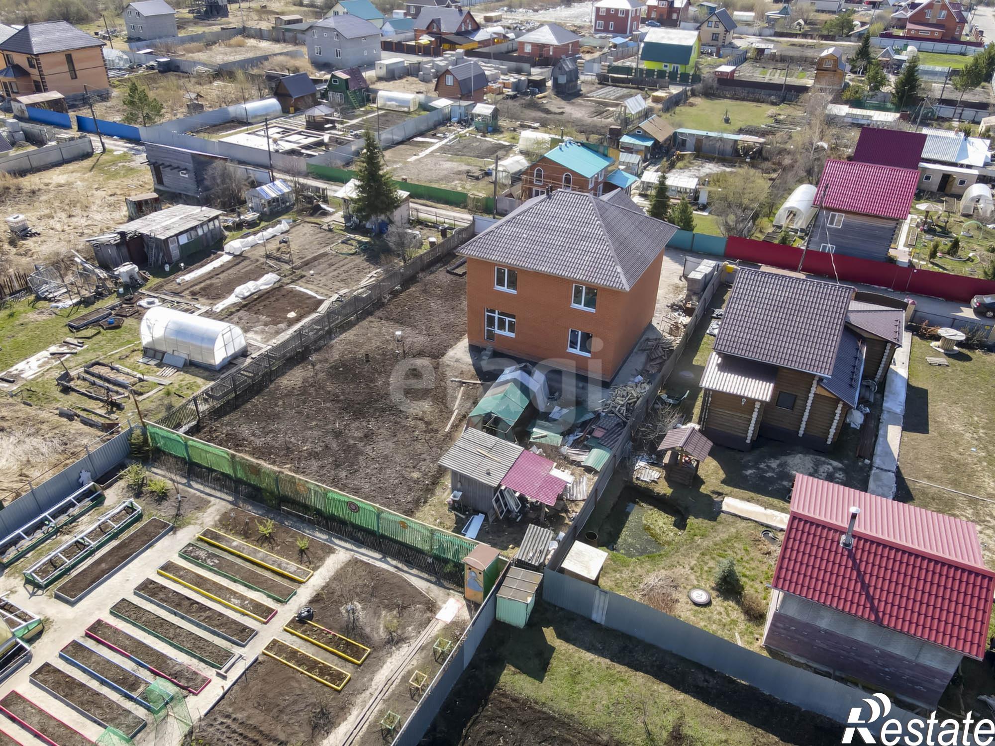 Купить дачу, дом, коттедж за 10 500 000 рублей на Рубиновая,