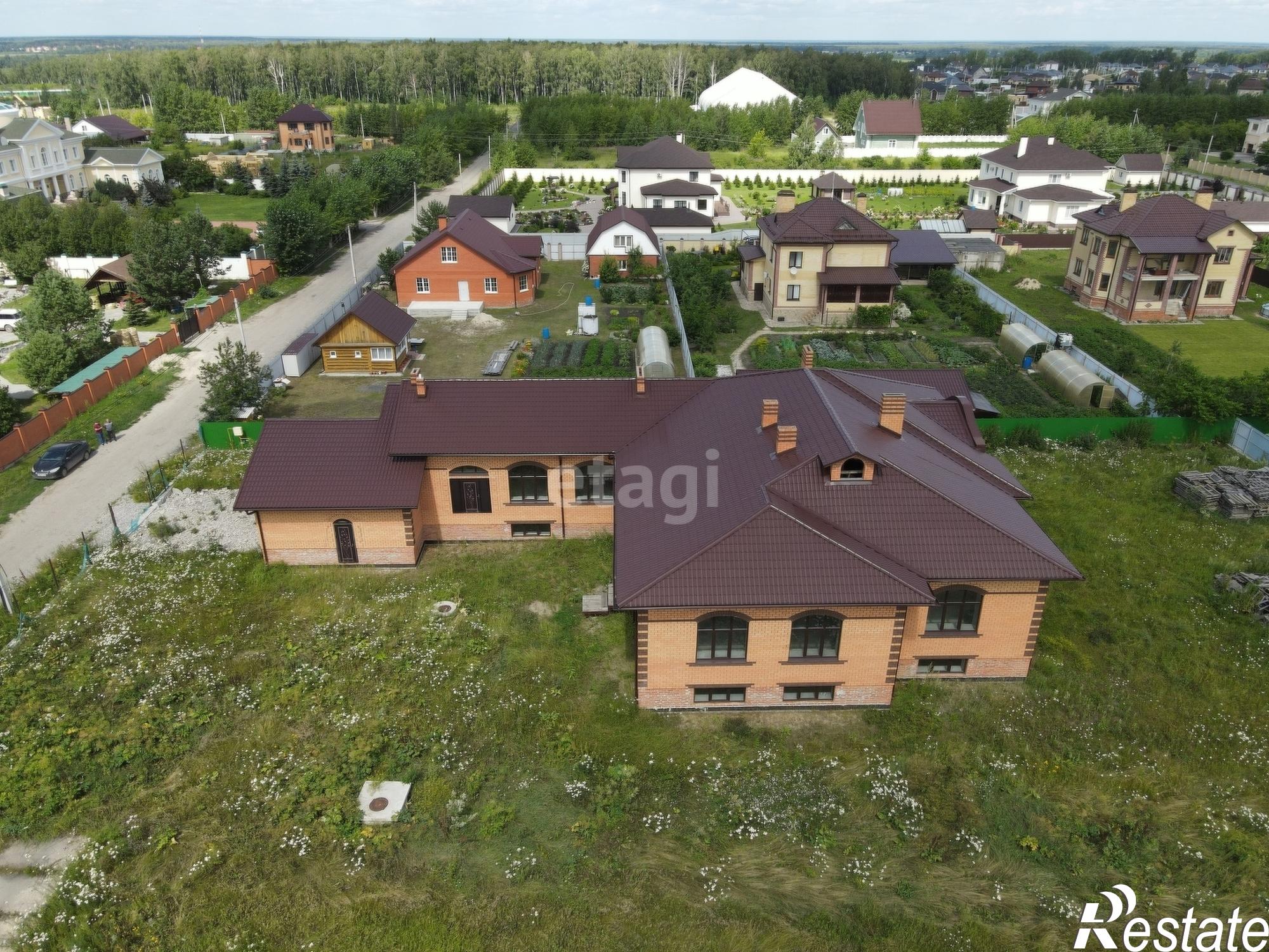 Купить дачу, дом, коттедж за 29 350 000 рублей на Западная, 8