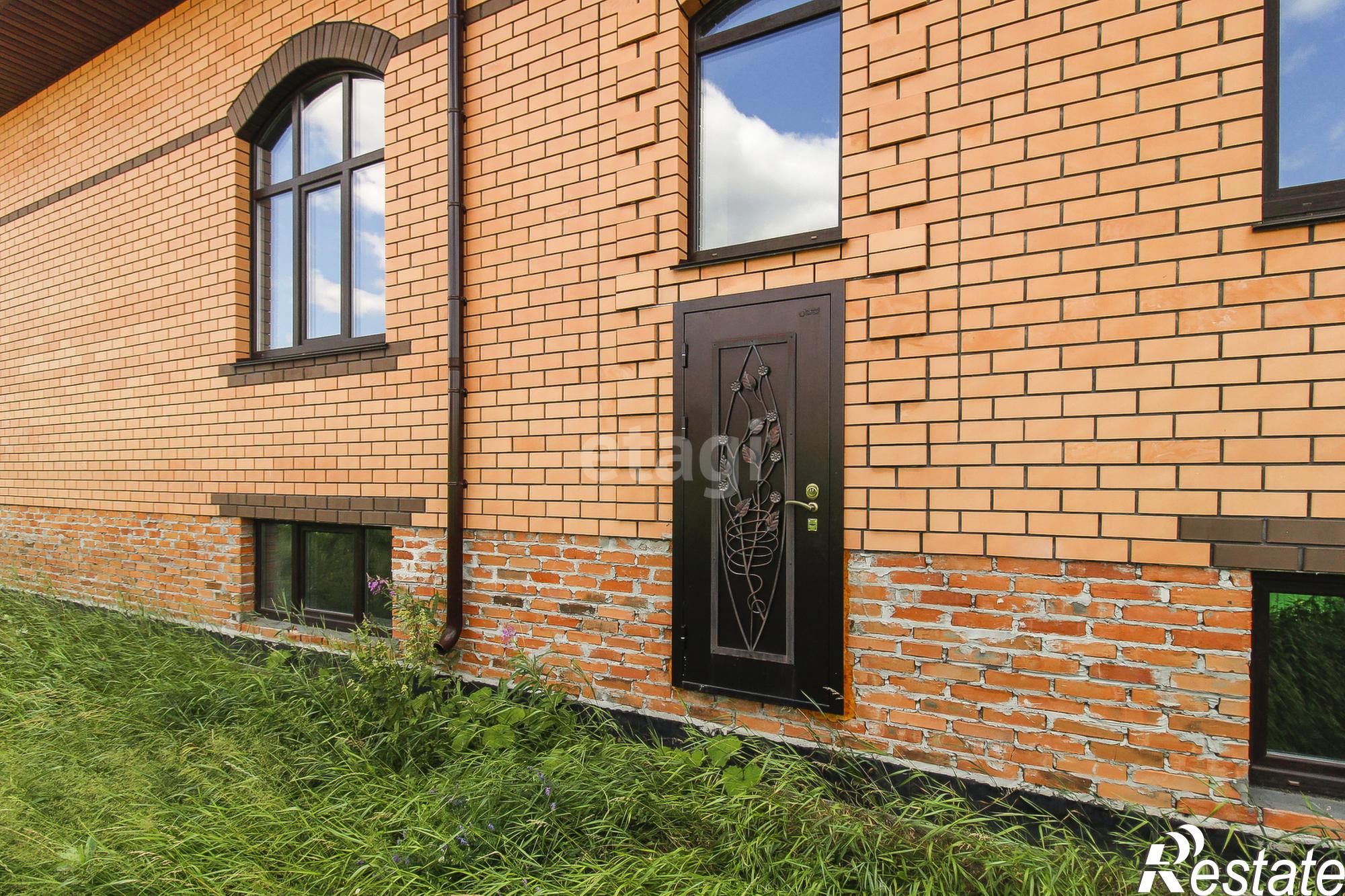 Купить дачу, дом, коттедж за 29 350 000 рублей на Западная, 8