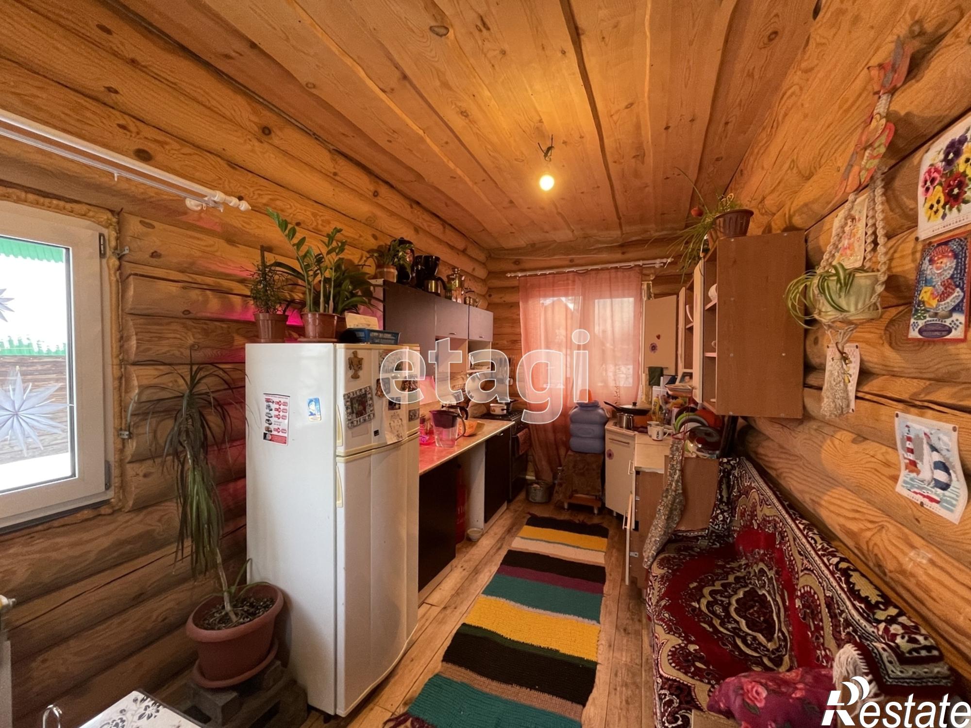 Купить дачу, дом, коттедж за 5 500 000 рублей на Садовая,