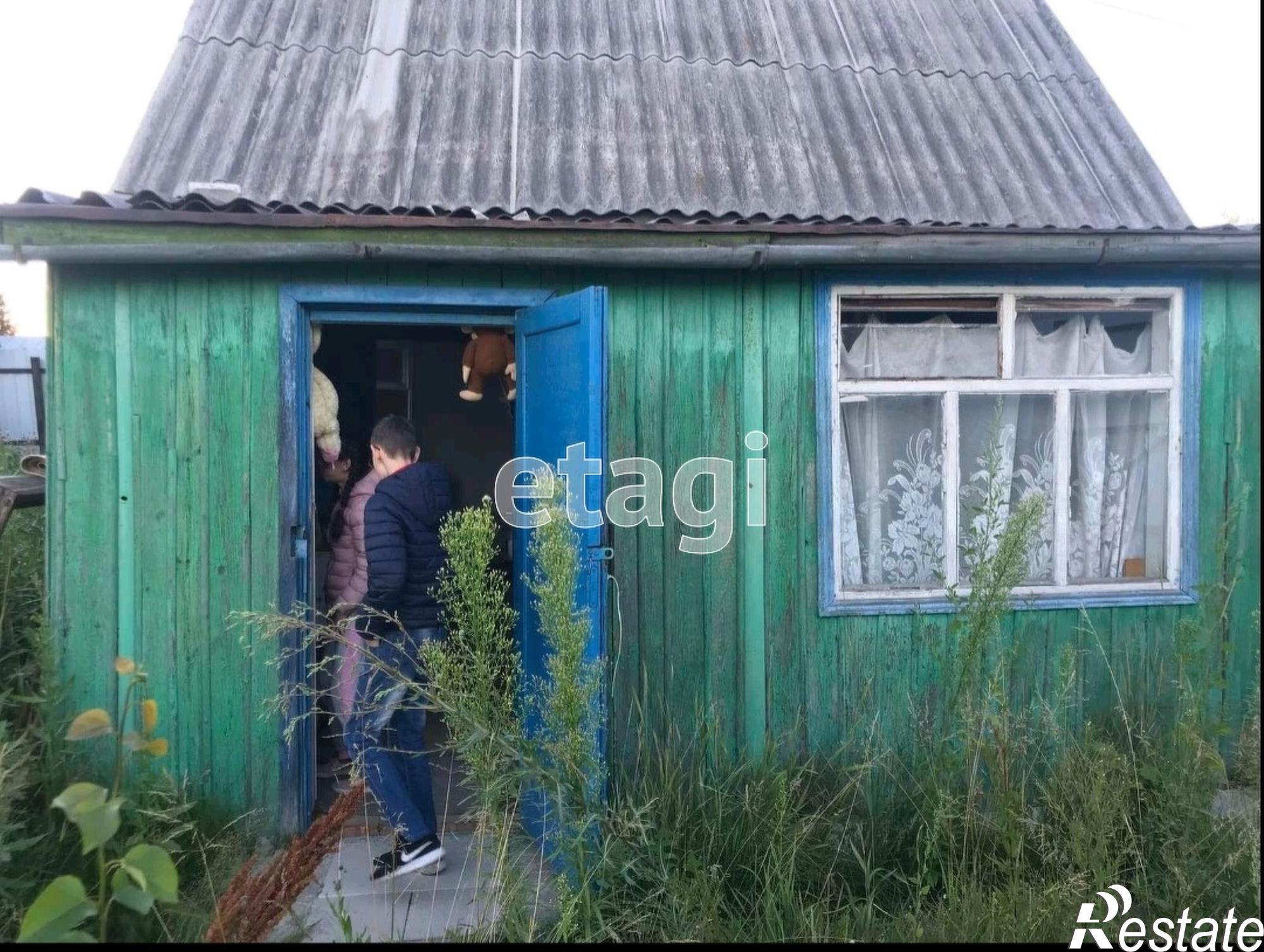 Купить дачу, дом, коттедж за 2 500 000 рублей на Земляничная,