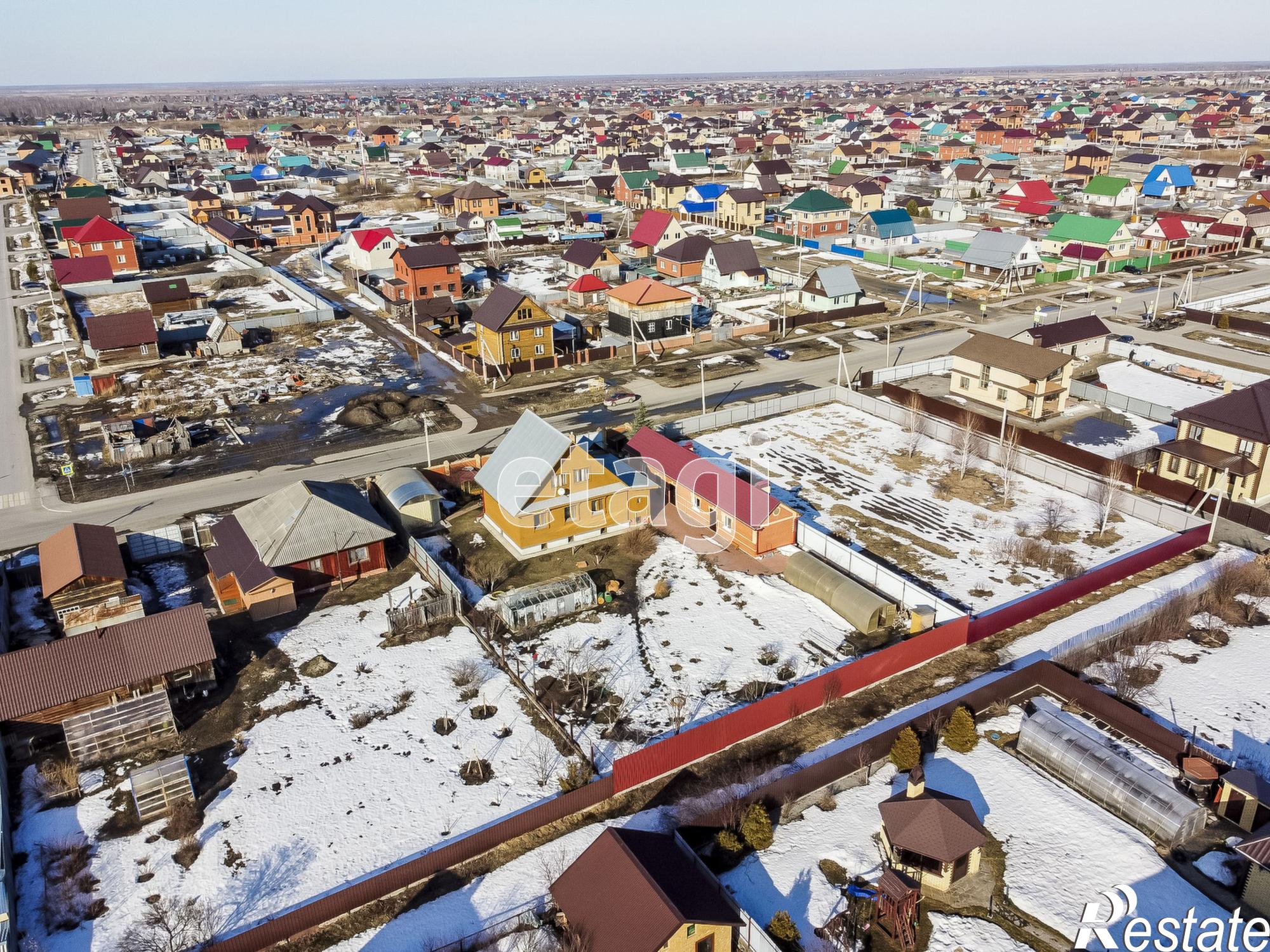 Купить дачу, дом, коттедж за 15 000 000 рублей на Хамита Ярми, 16