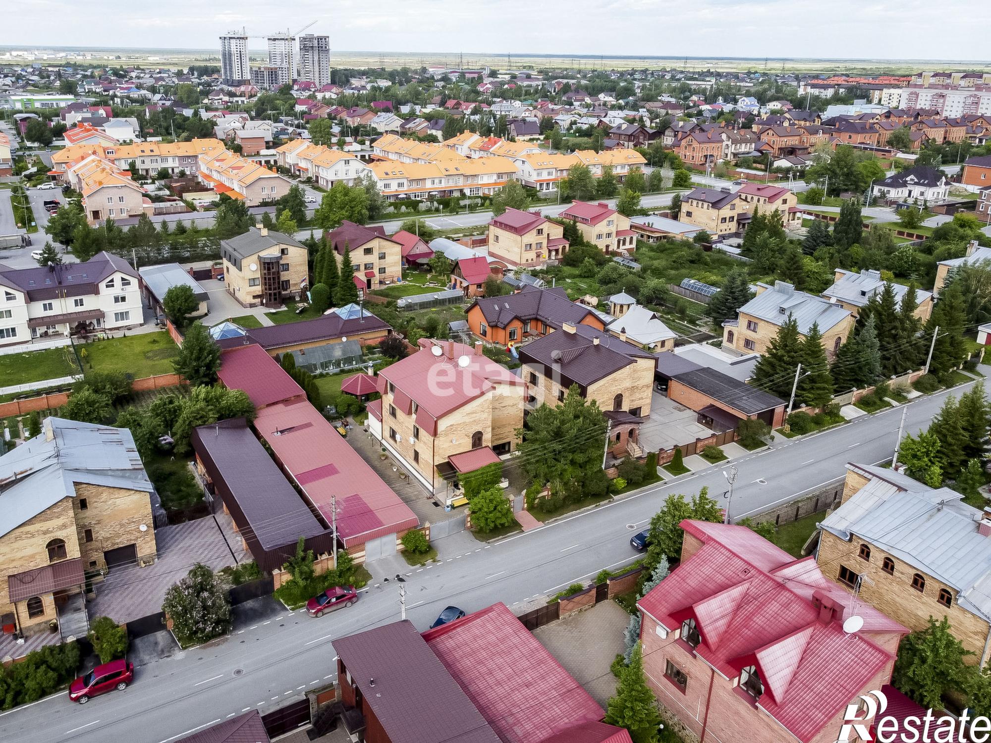 Купить дачу, дом, коттедж за 30 000 000 рублей на Архитекторов, 12