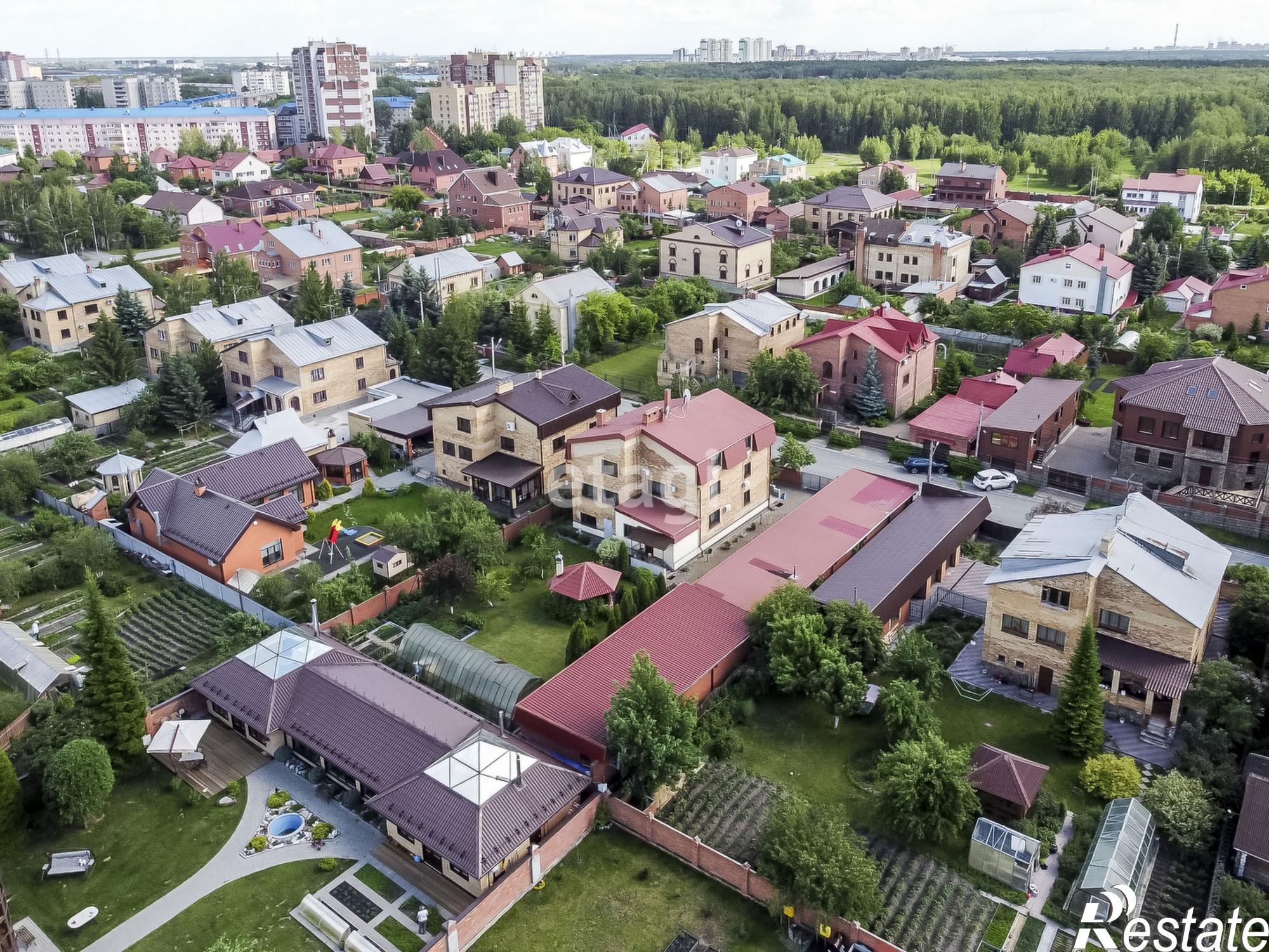 Купить дачу, дом, коттедж за 30 000 000 рублей на Архитекторов, 12