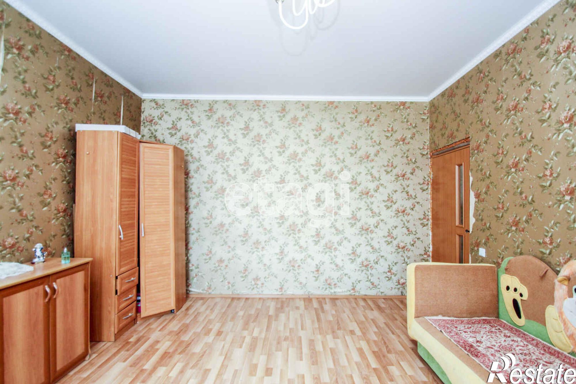 Купить дачу, дом, коттедж за 13 500 000 рублей на Кедровая, 4
