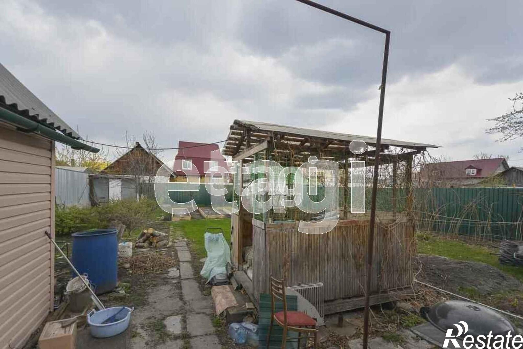 Купить дачу, дом, коттедж за 8 610 000 рублей на 2-й Степной пер., 6
