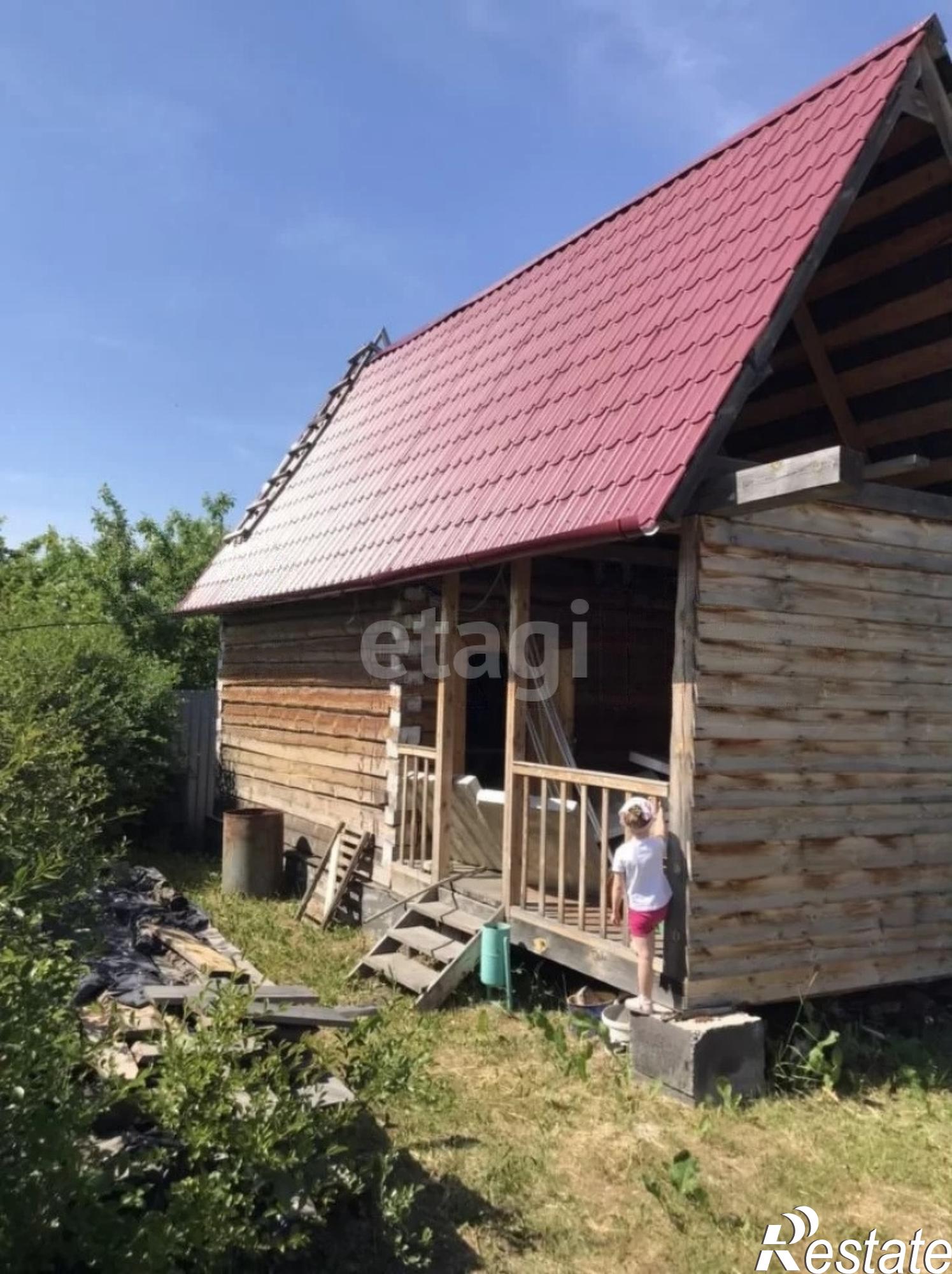 Купить дачу, дом, коттедж за 3 980 000 рублей на Солнечная,