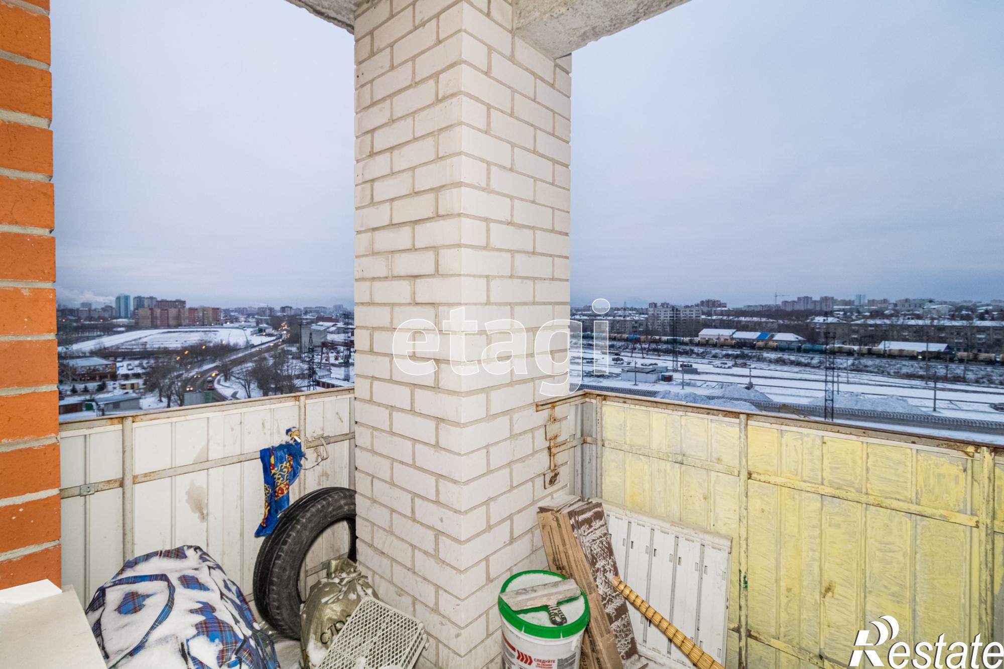 Купить квартиру за 5 000 000 рублей на Клары Цеткин, 29/5