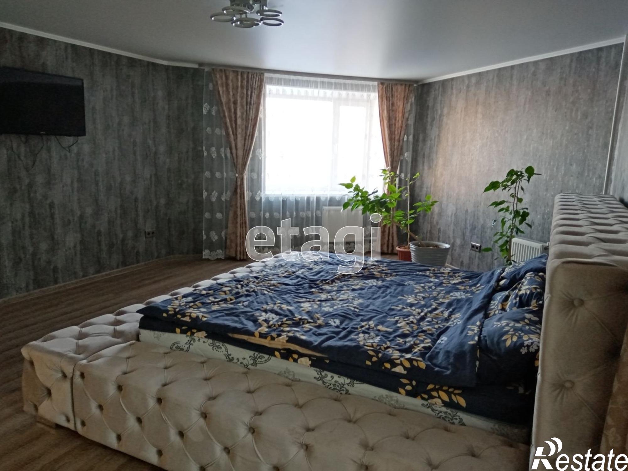 Купить квартиру за 10 150 000 рублей на Кремлевская, 114