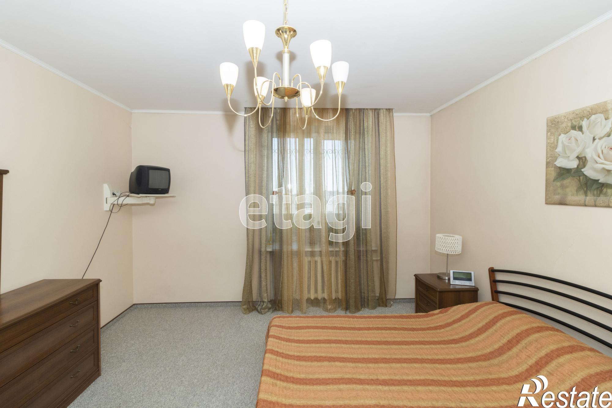 Купить квартиру за 14 200 000 рублей на Коммунаров, 35