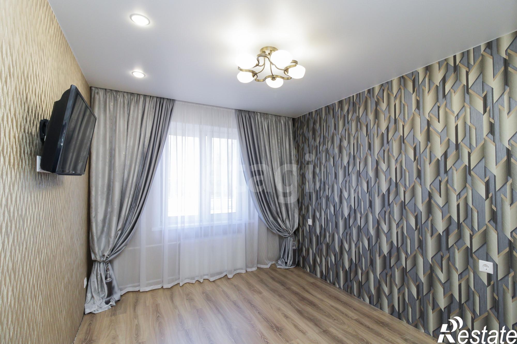 Купить квартиру за 5 470 000 рублей на Новоселов, 107/2