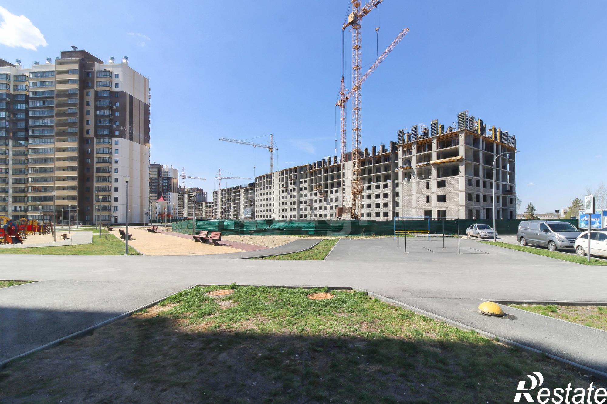 Купить квартиру за 5 470 000 рублей на Новоселов, 107/2