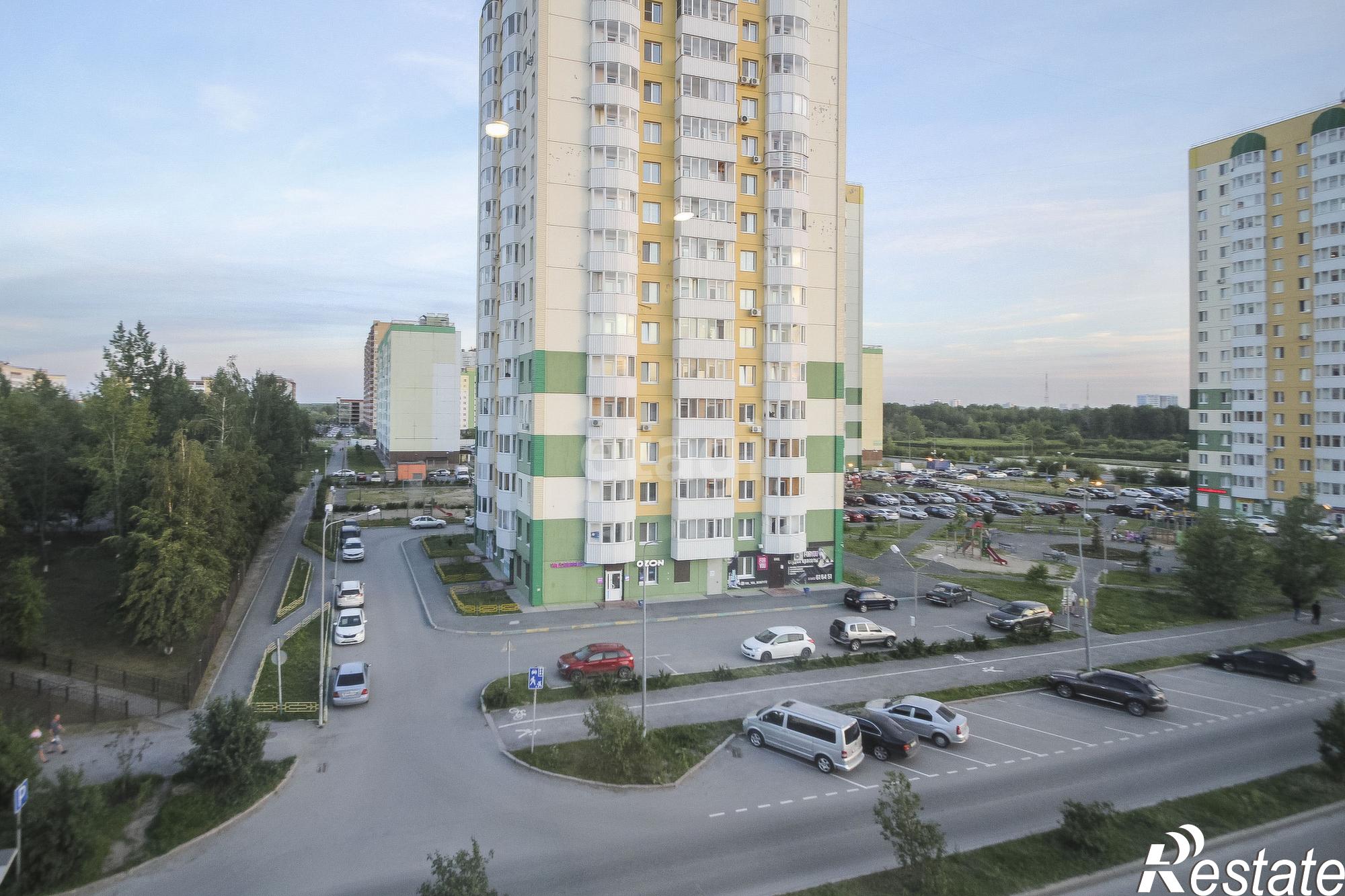 Купить квартиру за 5 800 000 рублей на Домостроителей, 2