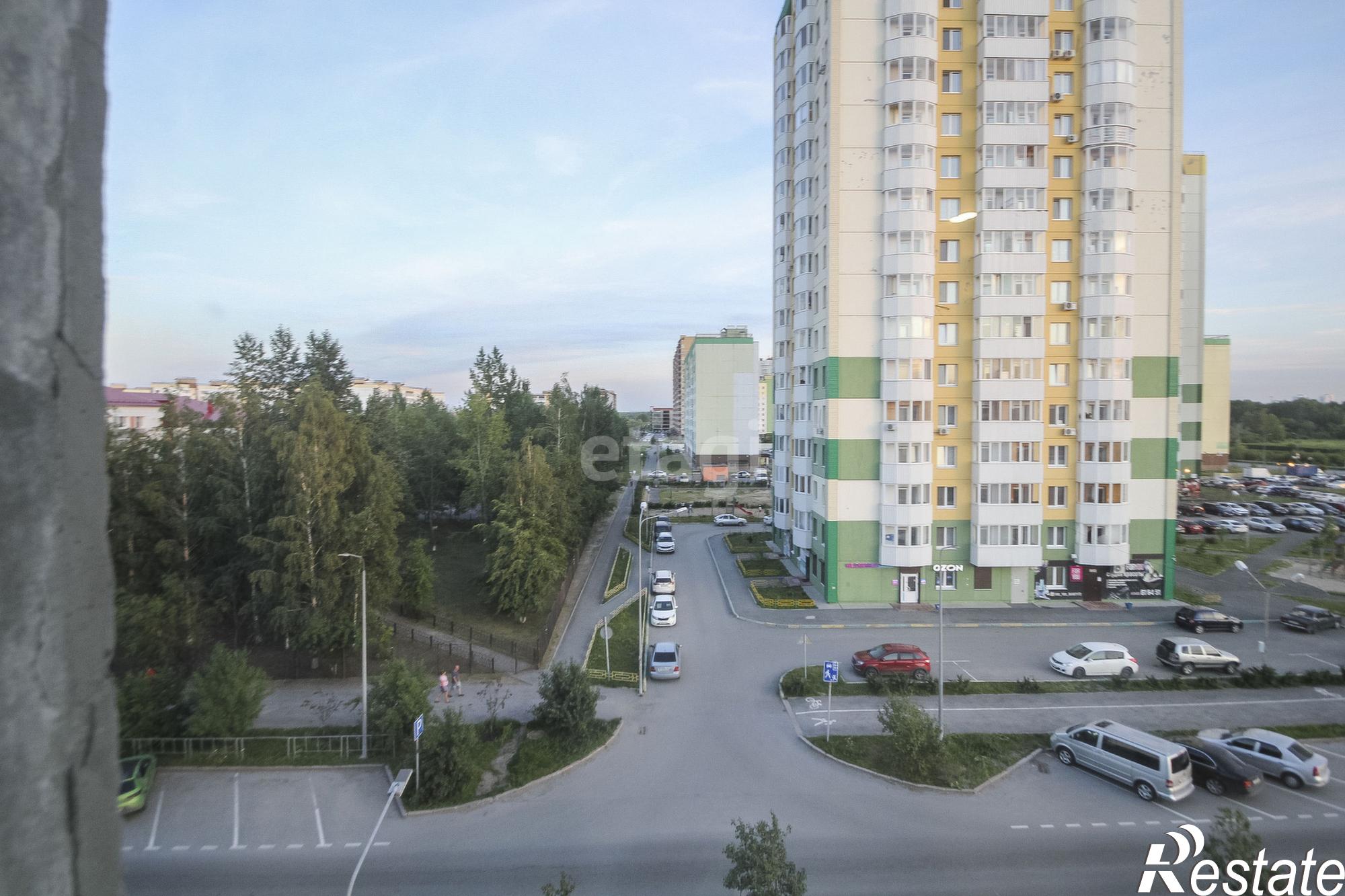 Купить квартиру за 5 800 000 рублей на Домостроителей, 2