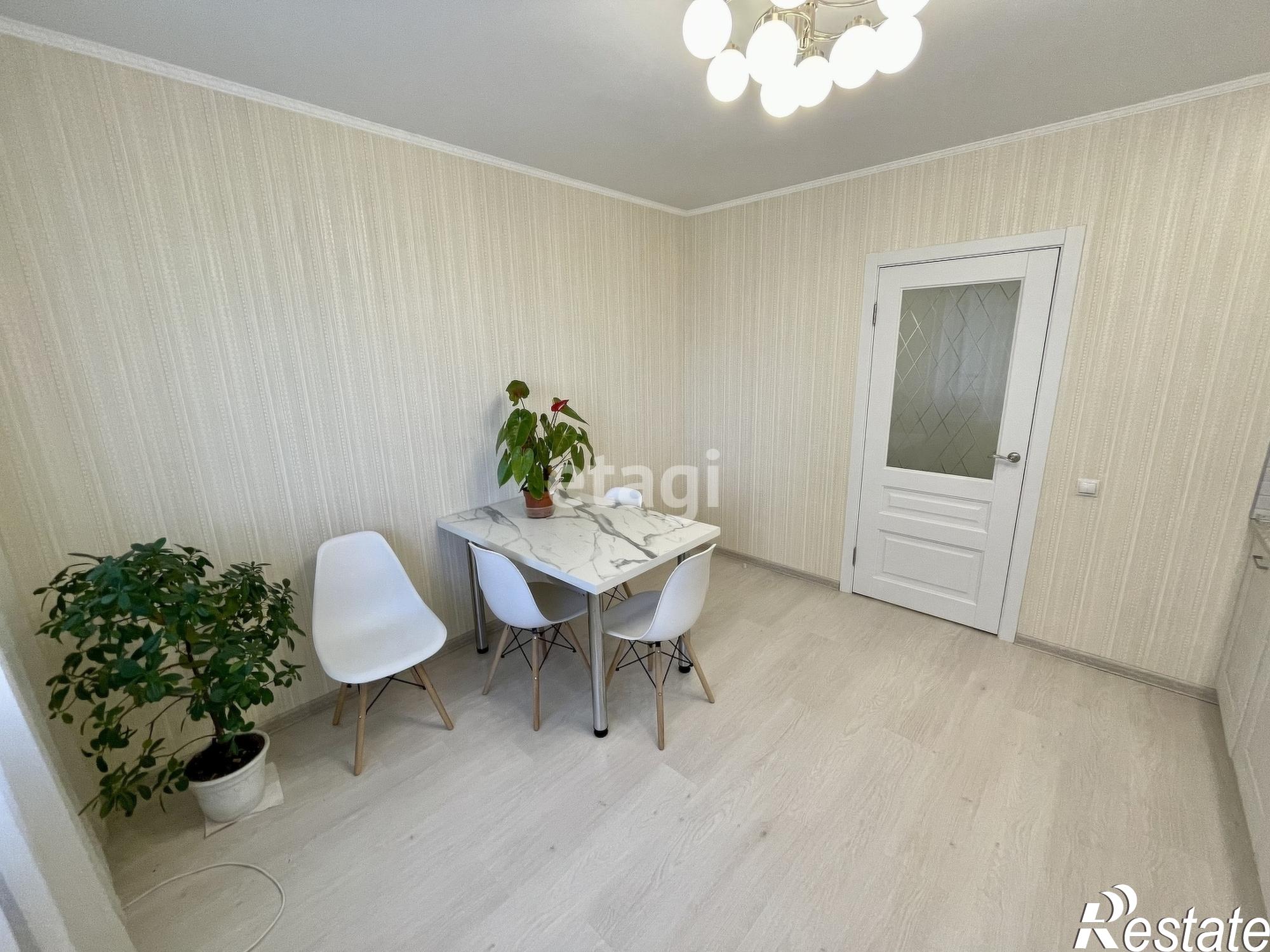 Сдать квартиру за 45 000 рублей на Эрвье, 32