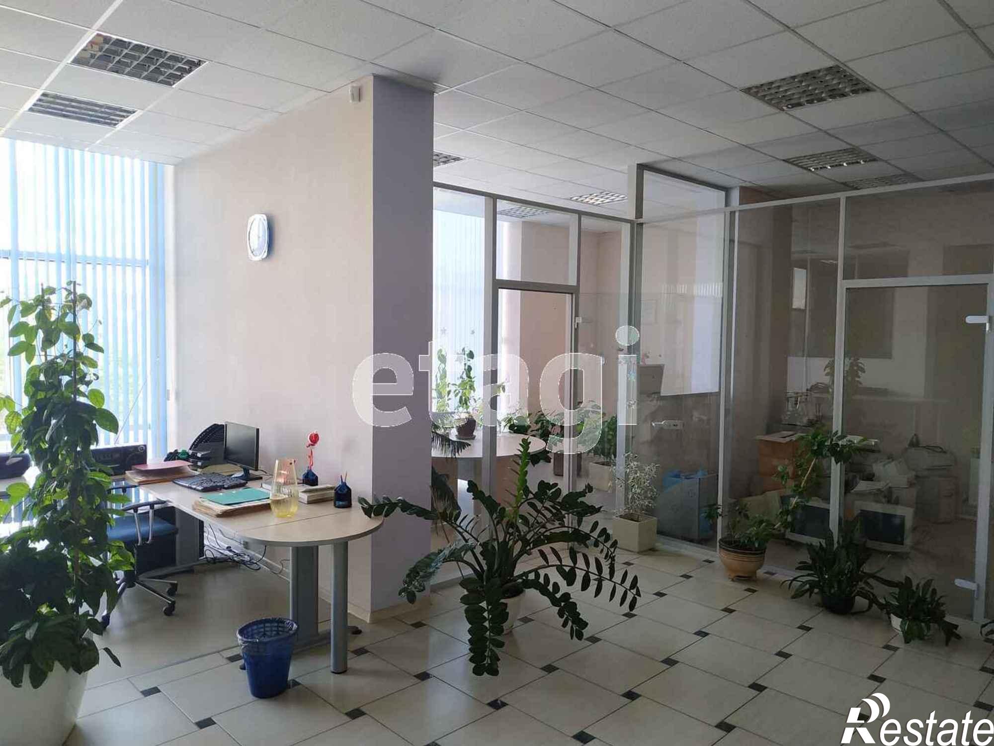 Сдать офис, помещение под офис за 272 000 рублей на Герцена 62