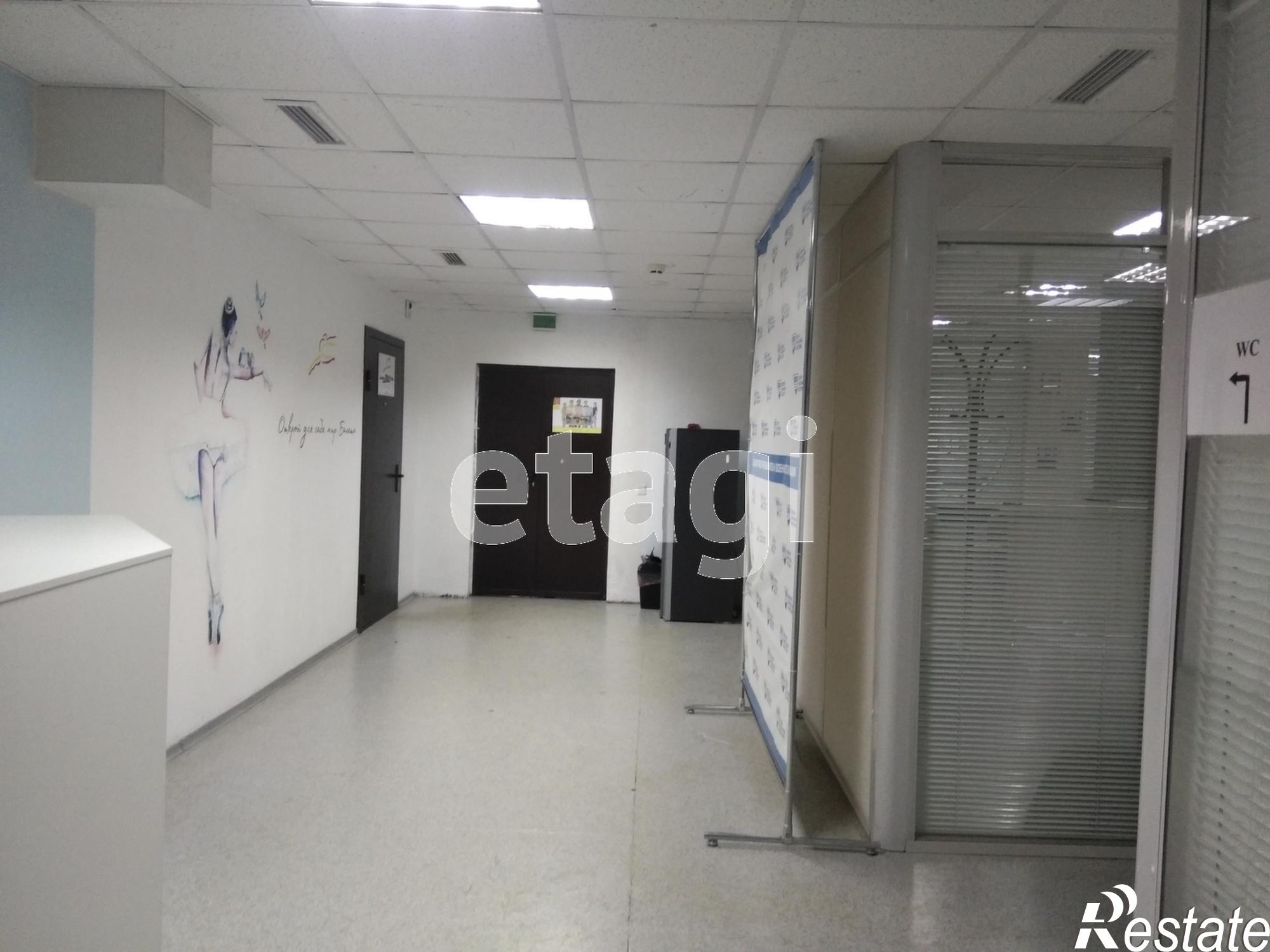 Сдать офис, помещение под офис за 28 000 рублей на Урицкого 36