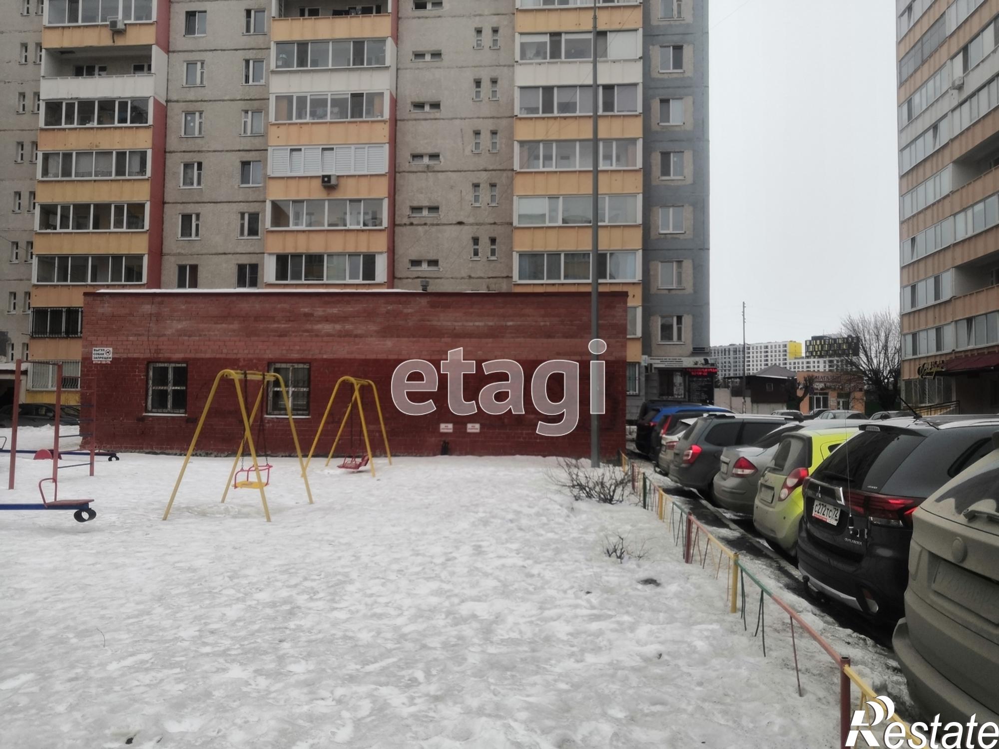 Сдать торговое помещение за 50 000 рублей на Новоселов 12