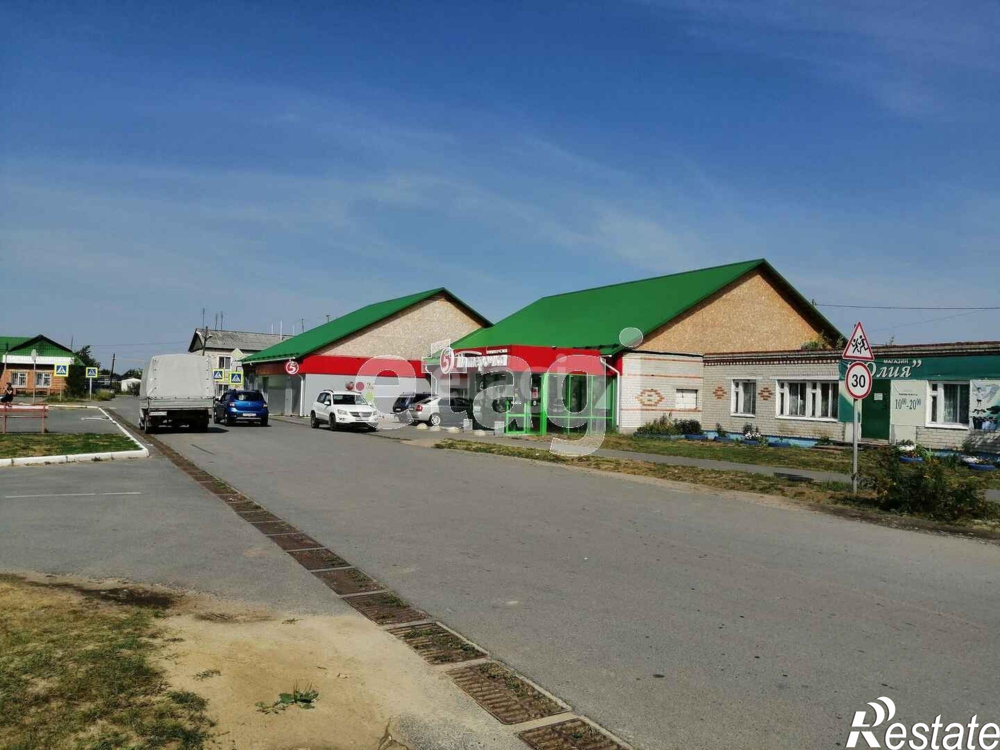 Сдать торговое помещение за 160 650 рублей на Луговая 2а