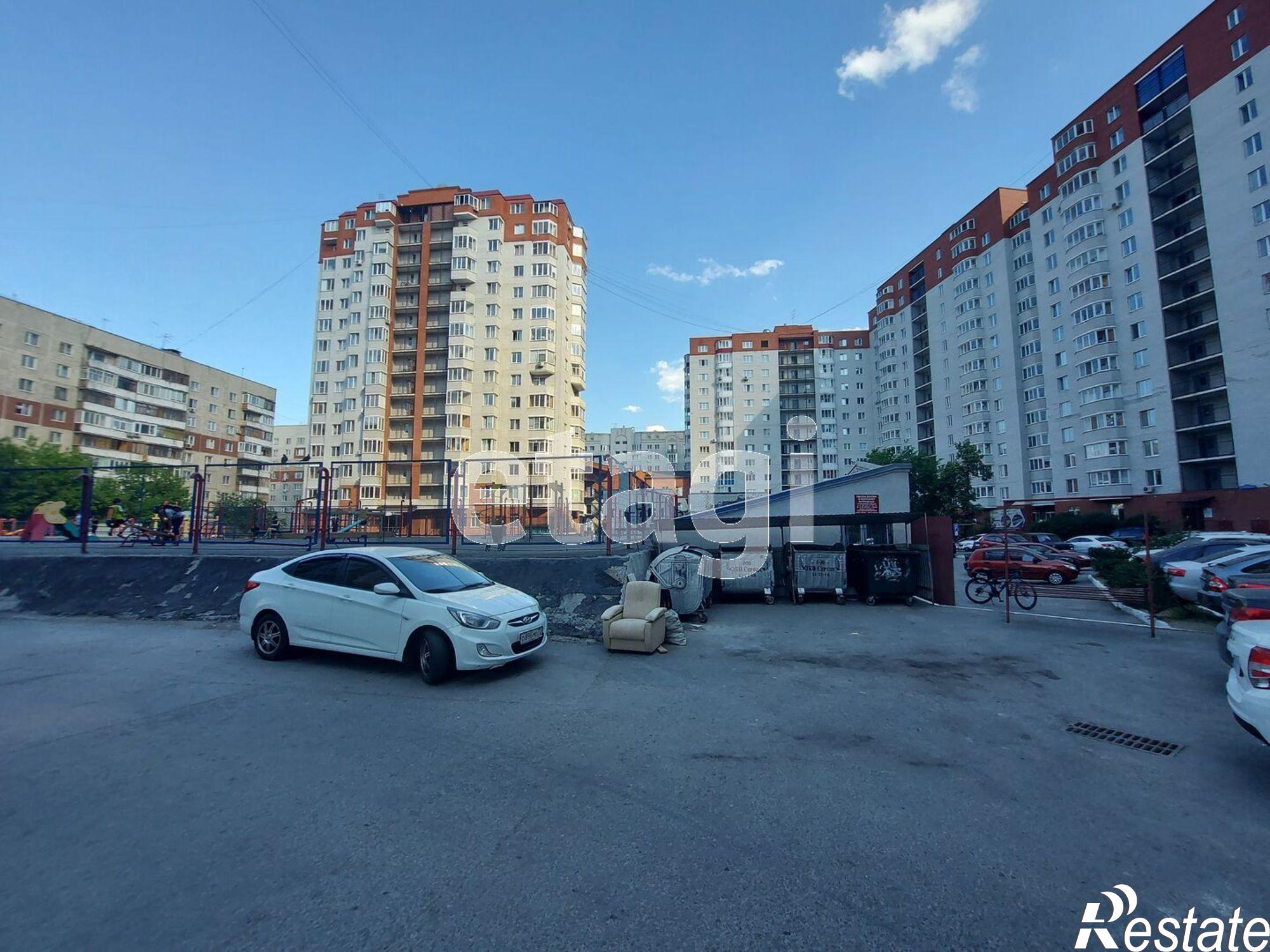 Купить гараж, место в паркинге за 555 000 рублей на 50 лет ВЛКСМ 15 стр.2