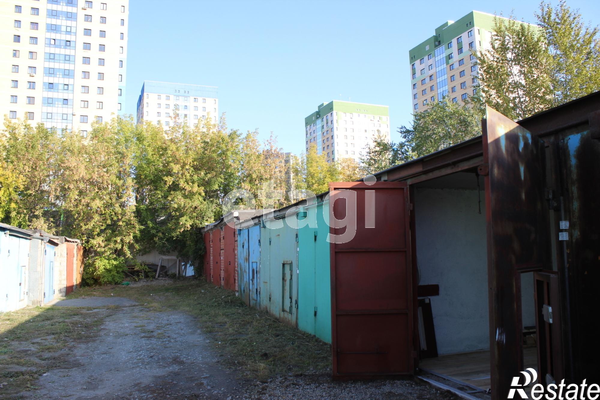 Купить гараж, место в паркинге за 600 000 рублей на Новгородская 12, ст.6