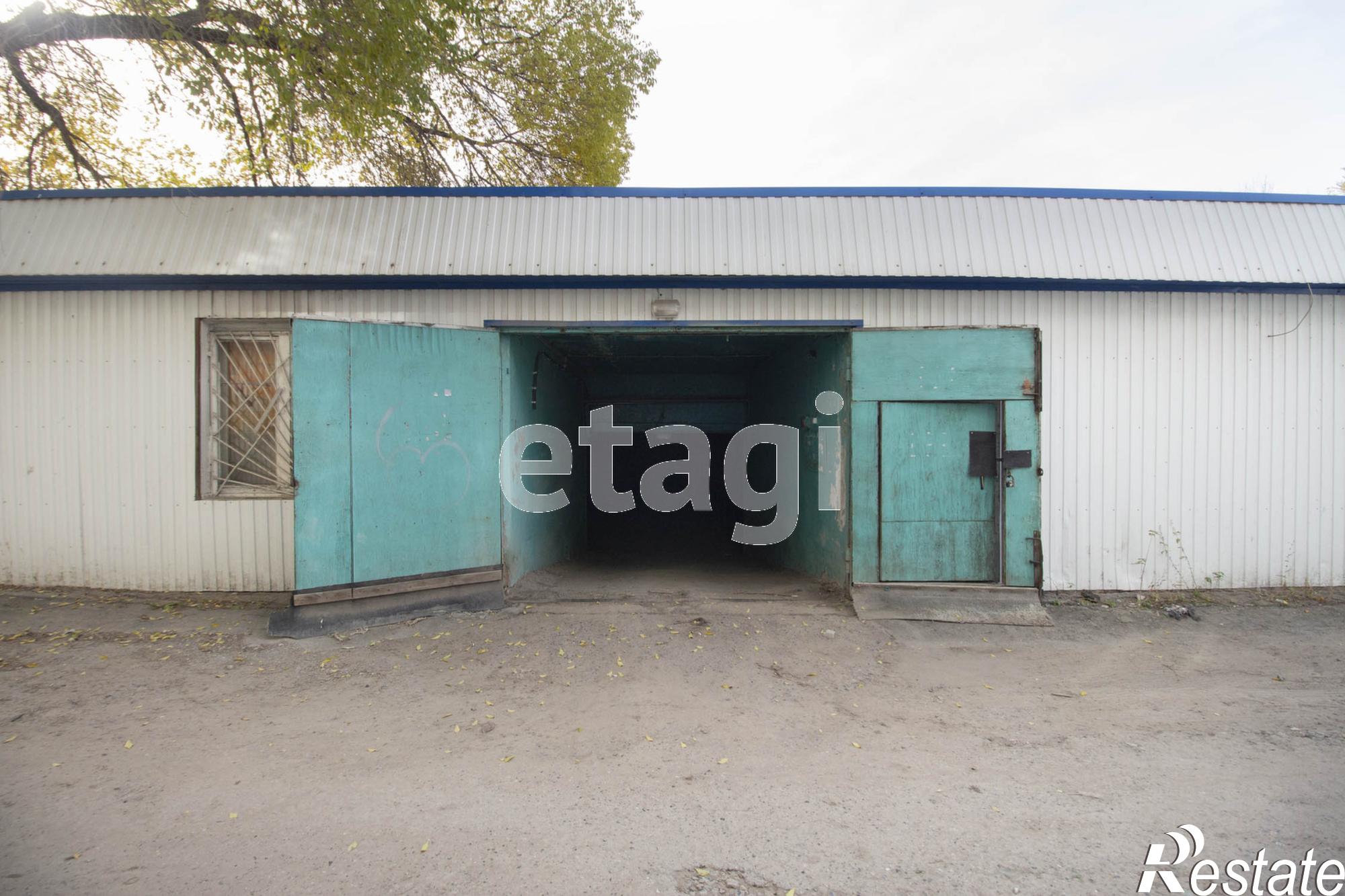 Купить гараж, место в паркинге за 750 000 рублей на Пермякова ,