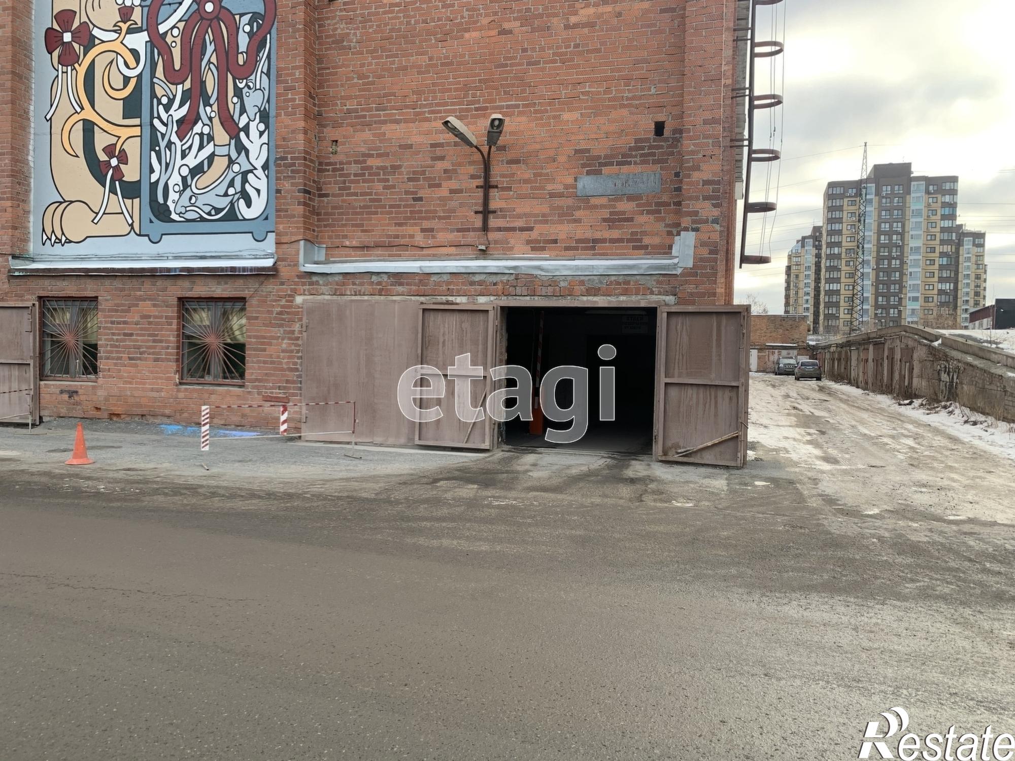 Купить гараж, место в паркинге за 650 000 рублей на Северная 11