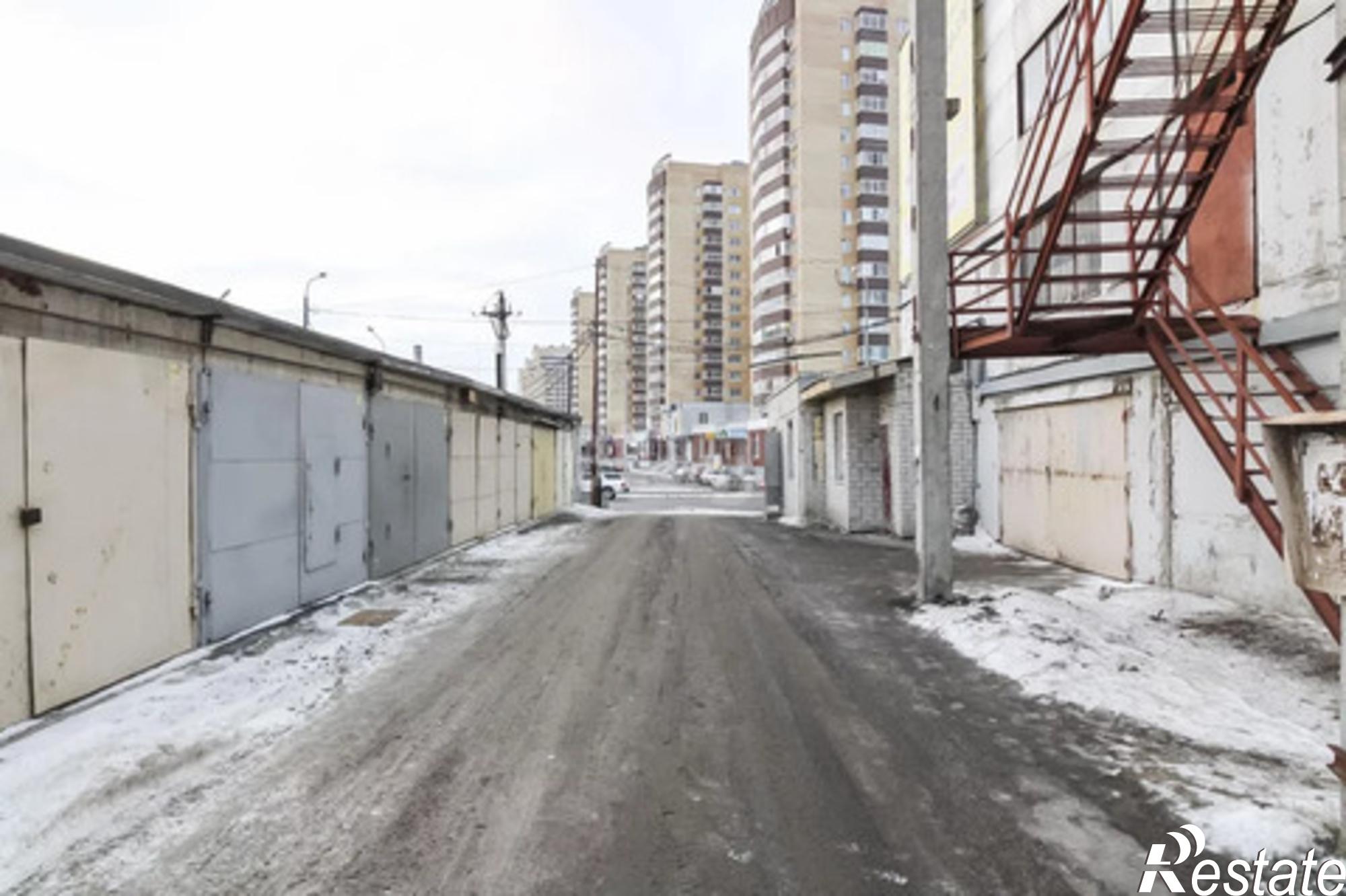 Купить гараж, место в паркинге за 900 000 рублей на Газовиков 57