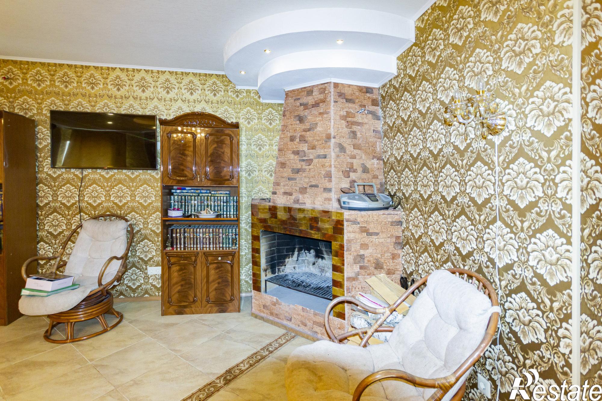 Купить дачу, дом, коттедж за 14 500 000 рублей на Березка,Нагорная 4