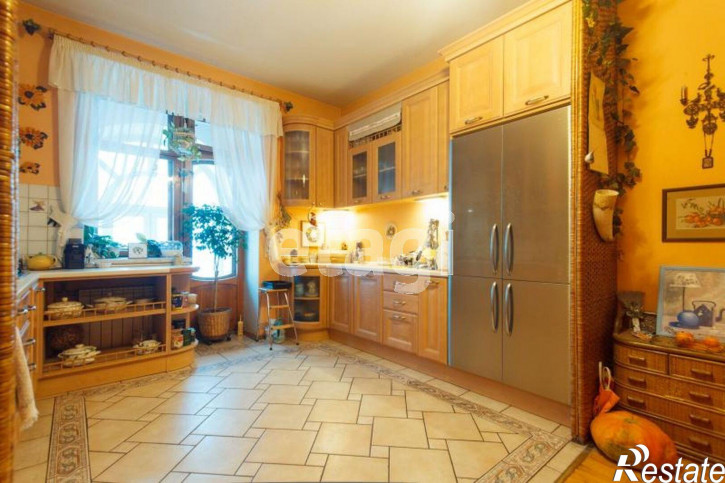 3-комн квартира Лермонтова, 24