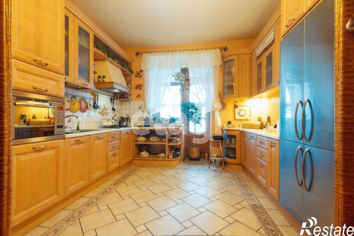 3-комн квартира Лермонтова, 24