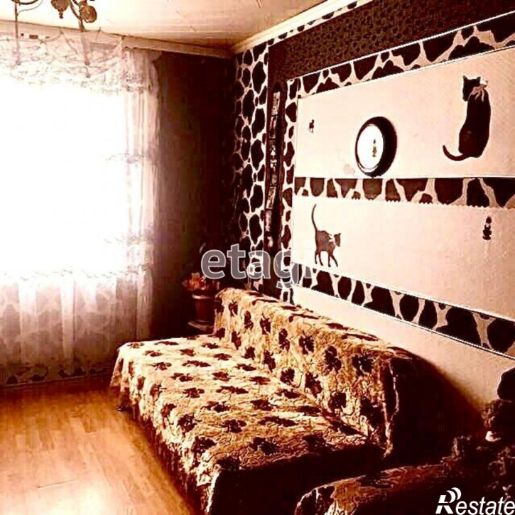 3-комн квартира Стальского, 9