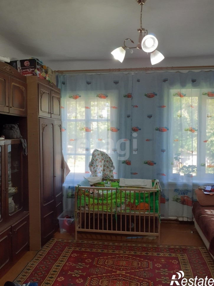 Комната Сибаковская, 8