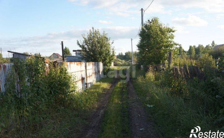Земельный участок село Горьковка