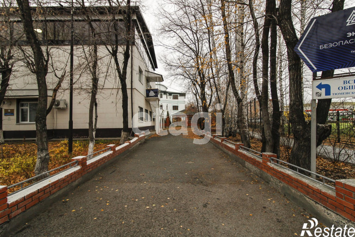 Офис Розы Люксембург 12б