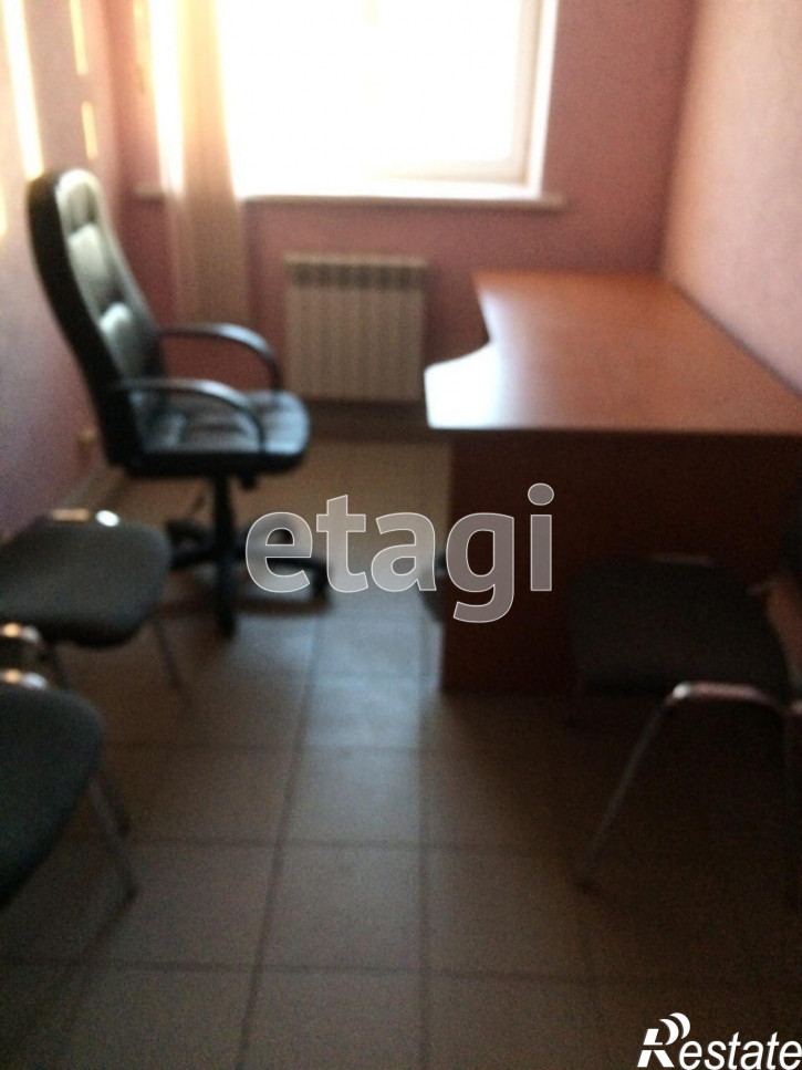 Помещение свободного назначения Комбинатская 52а