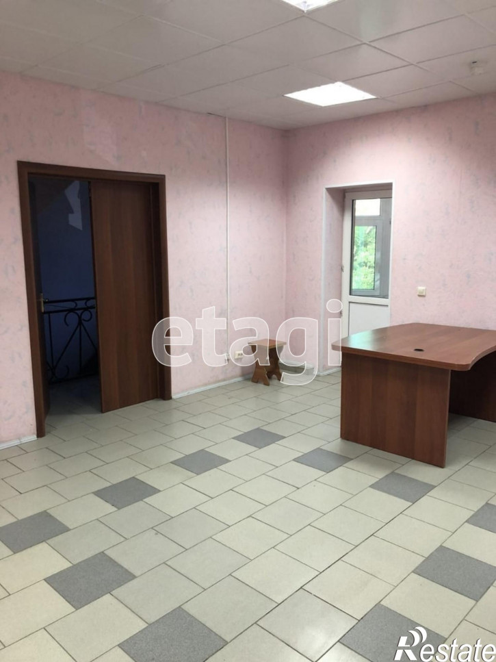 Помещение свободного назначения Комбинатская 52а