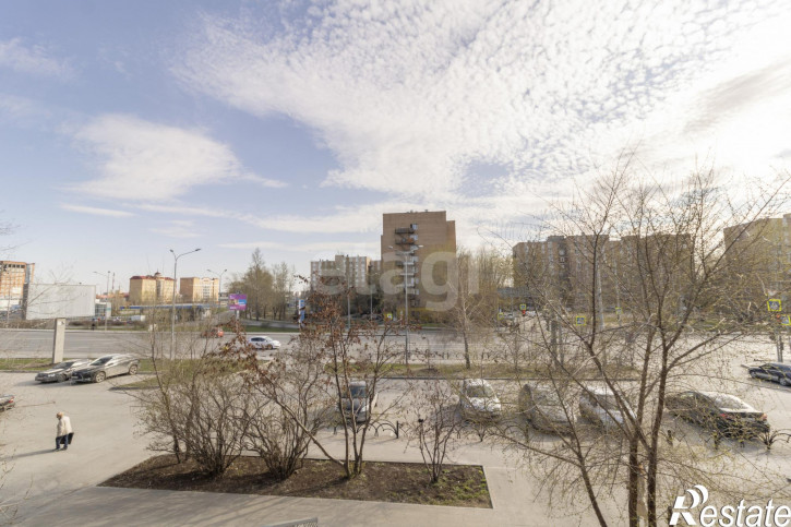 Торговое помещение Республики 215а