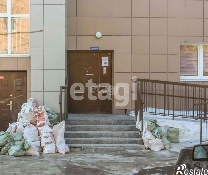 Помещение свободного назначения Мельникайте 109к.1